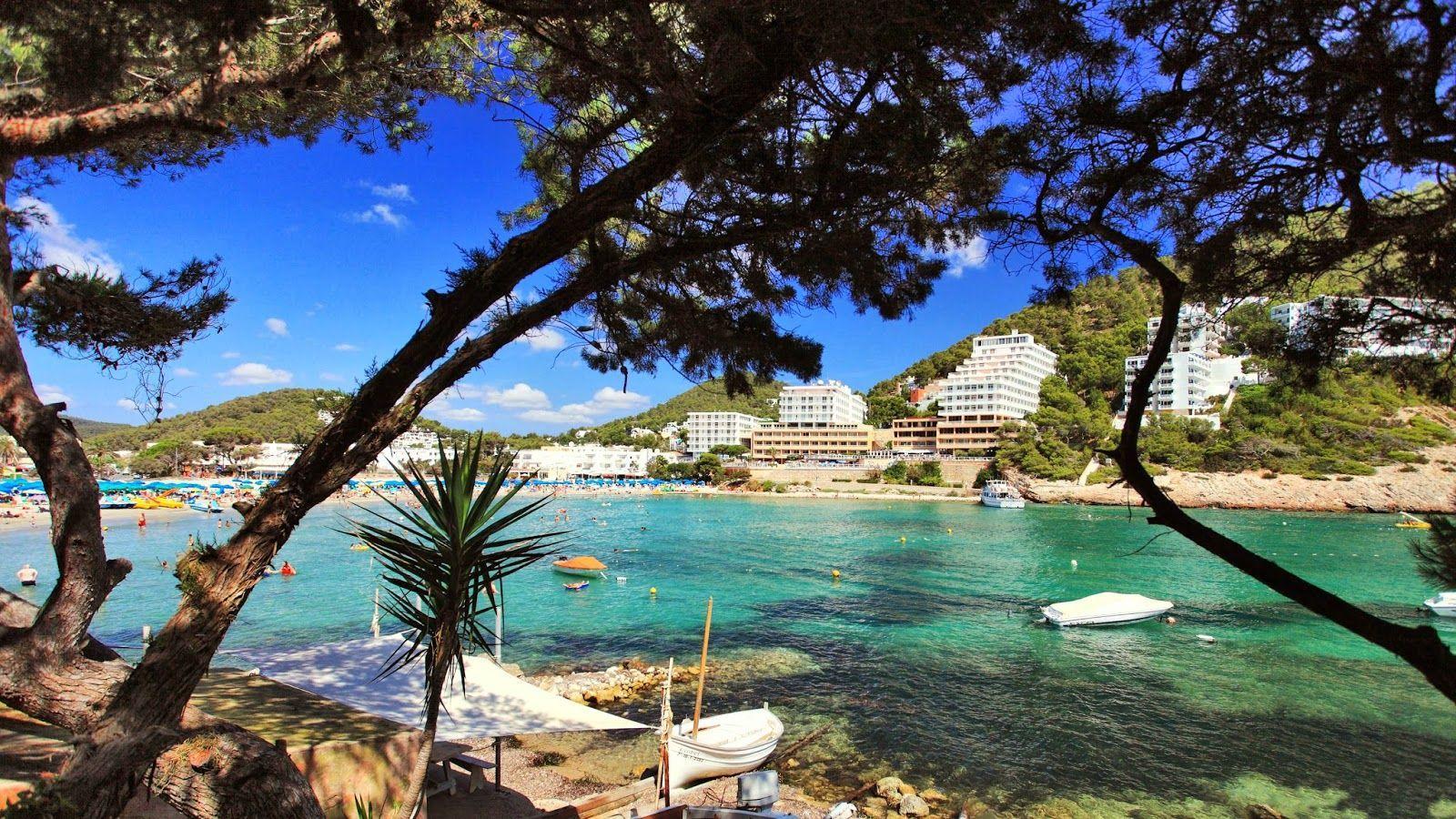 Travel My Way: Spain > Balearic Islands > Ibiza > Cala Llonga
