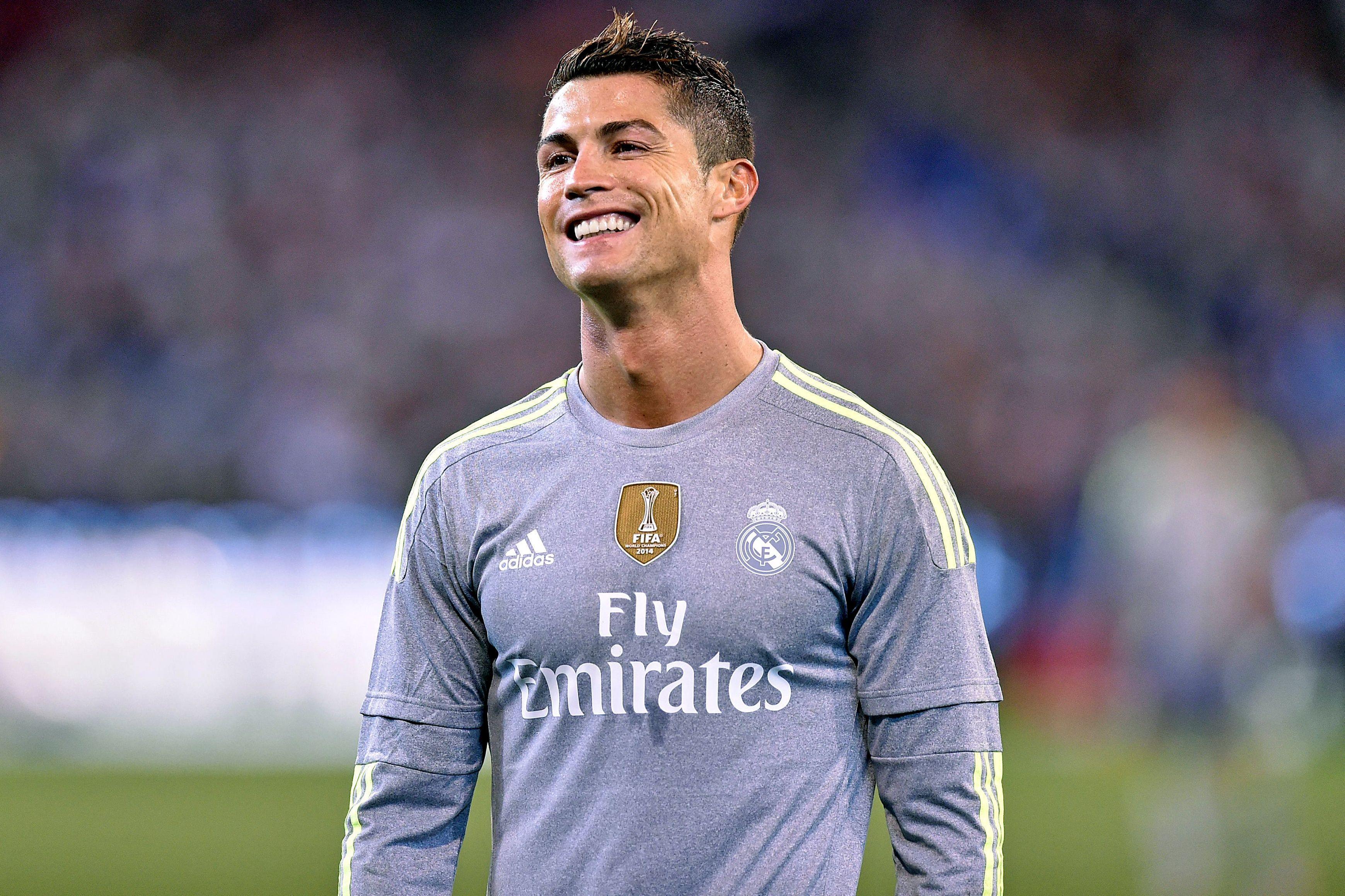 Download Free HD 1080p Wallpaper of Cristiano Ronaldo