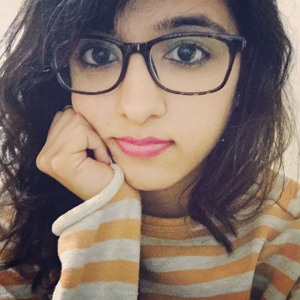 Shirley Setia Beautiful HD Wallpaper