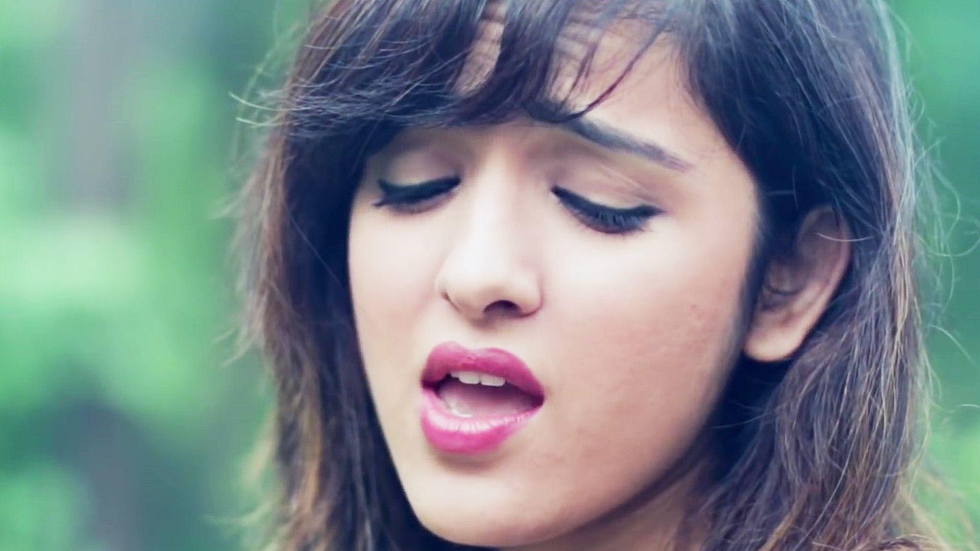 Beautiful Singer Shirley Setia Hot HD Image, Wallpaper & Full