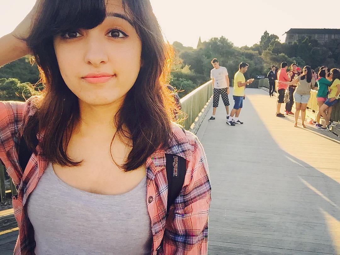 Beautiful Singer Shirley Setia Hot HD Image, Wallpaper & Full