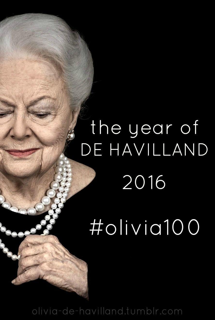 Old friends Bette Davis and Olivia De Havilland share a meal