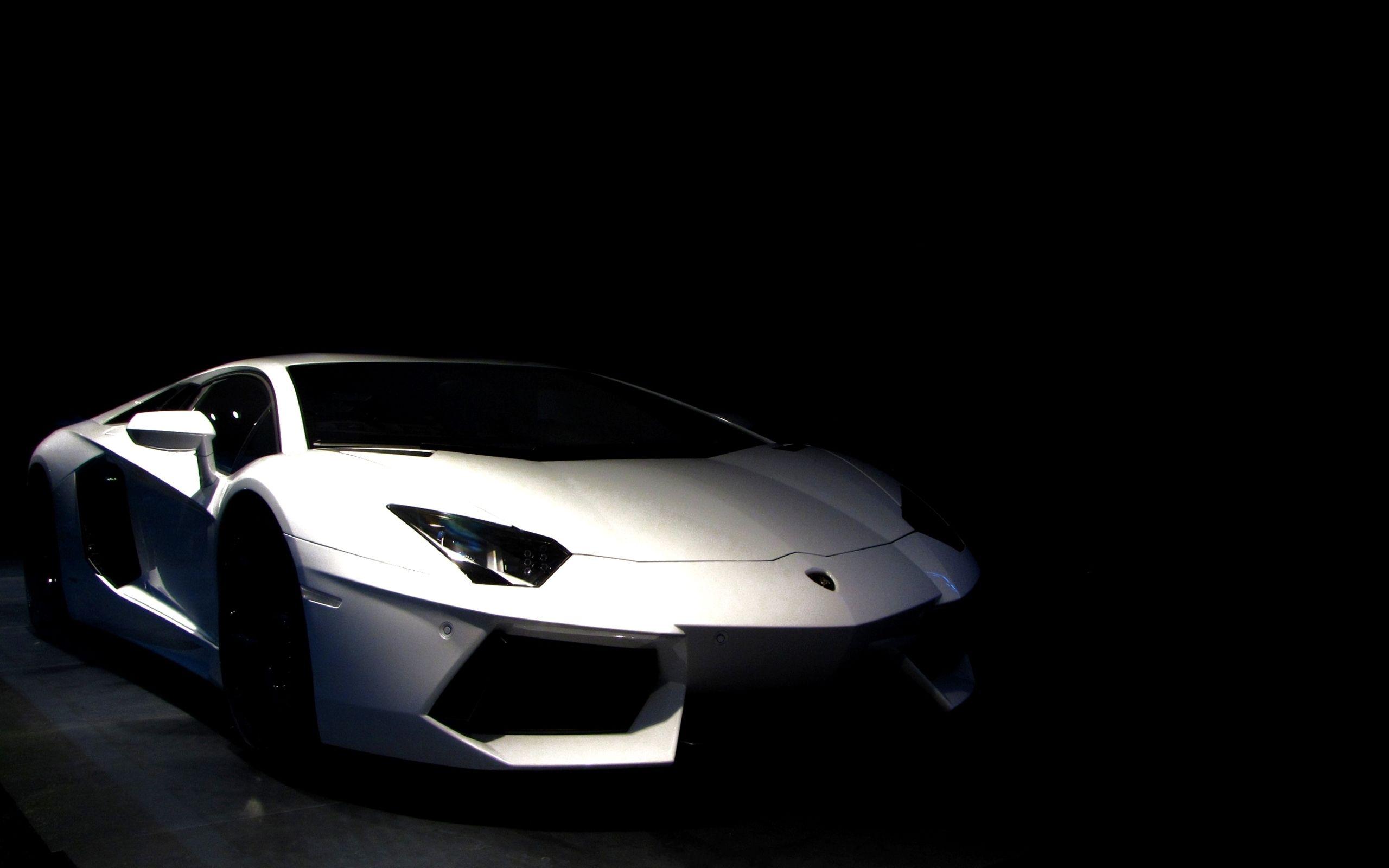 Lamborghini Dark wallpaper HD