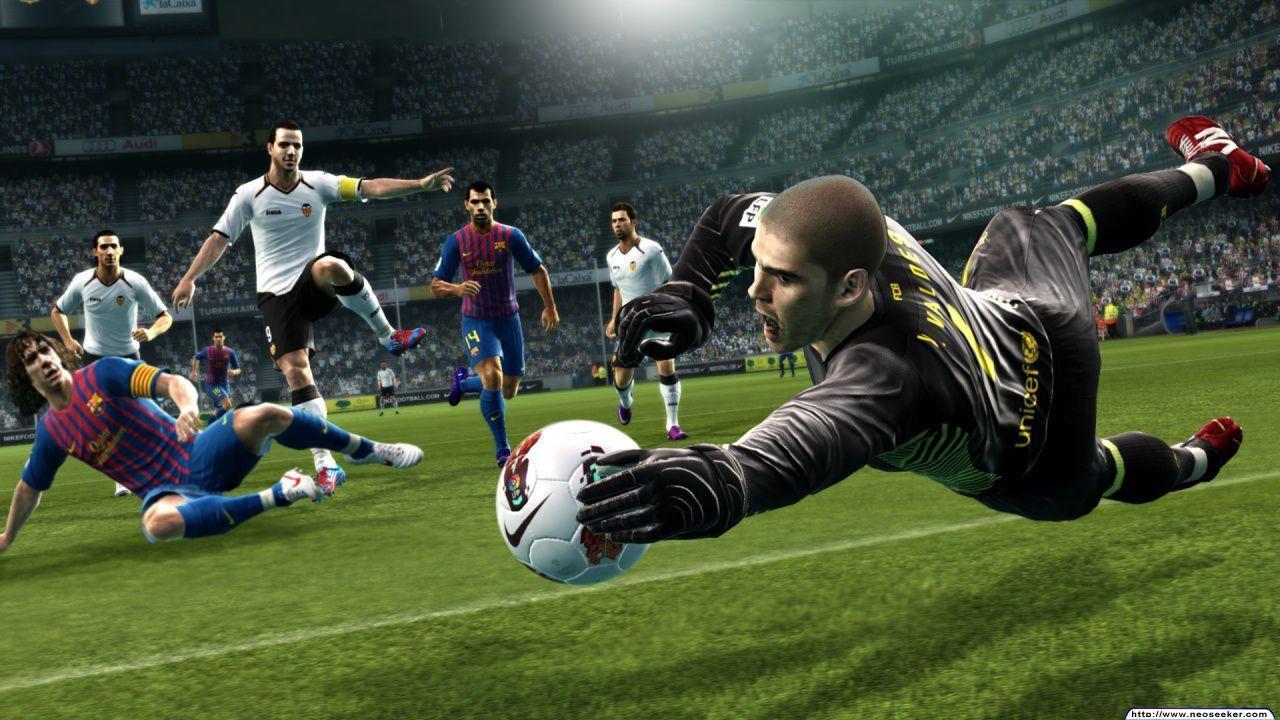 High Quality Pro Evolution Soccer 2015 Wallpaper. Full HD Picture