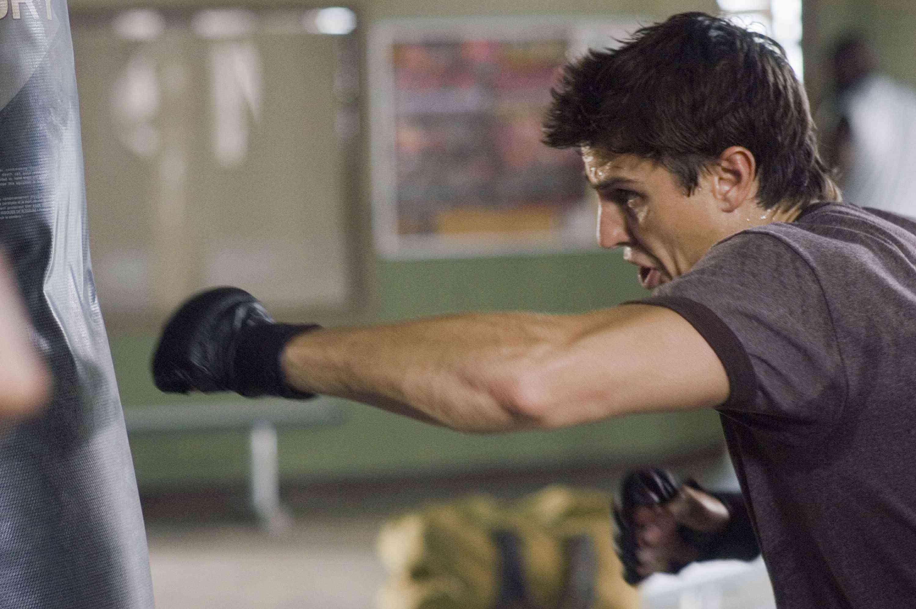 Official Trailer: Never Back Down (2008)