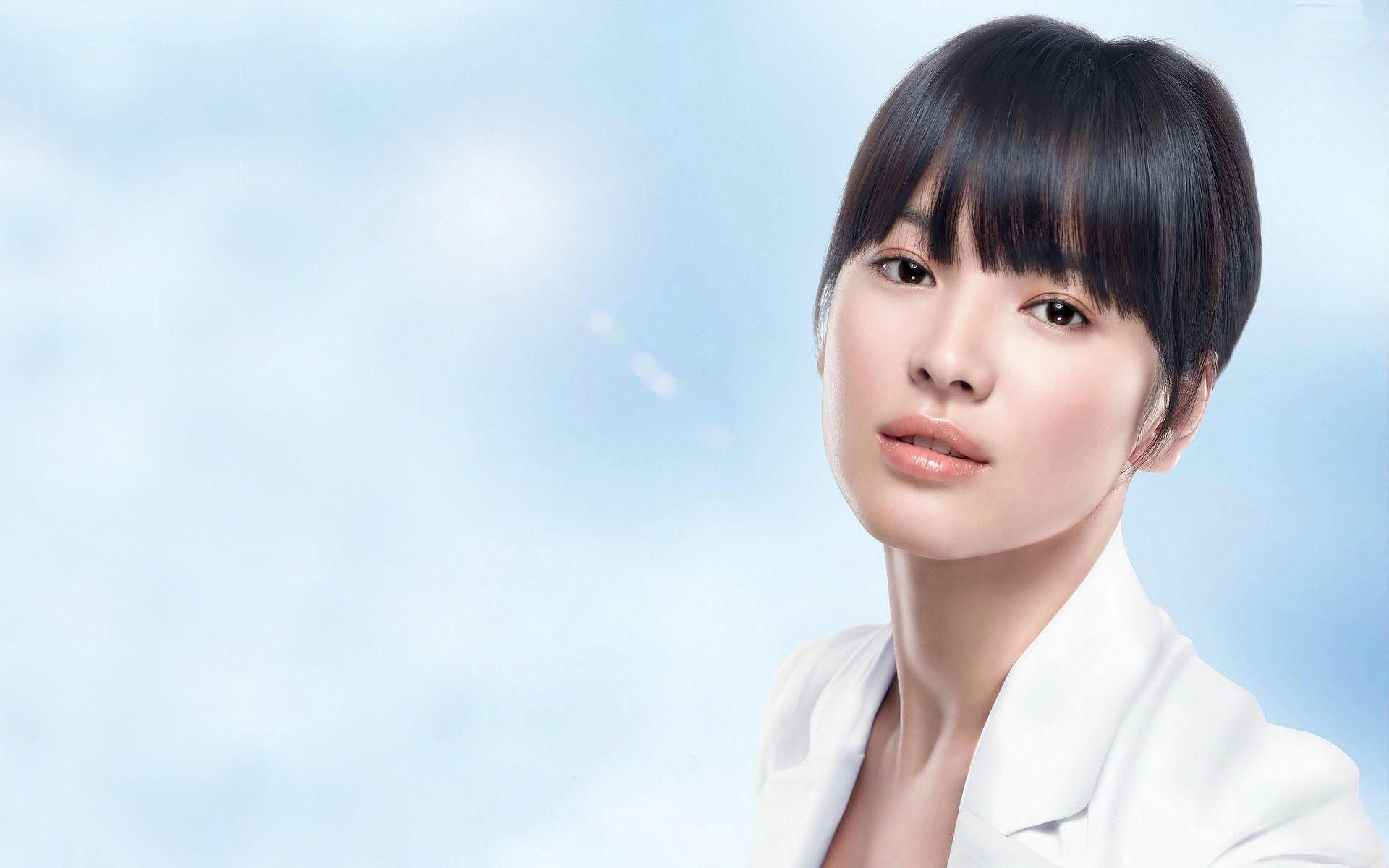 Song Hye Kyo HD Wallpaper