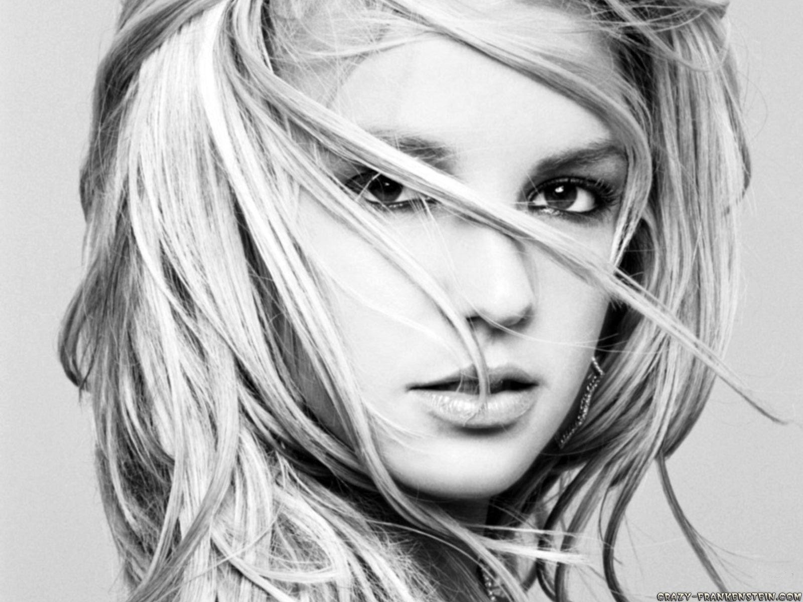 Britney Spears wallpaper Picture Photo. HD