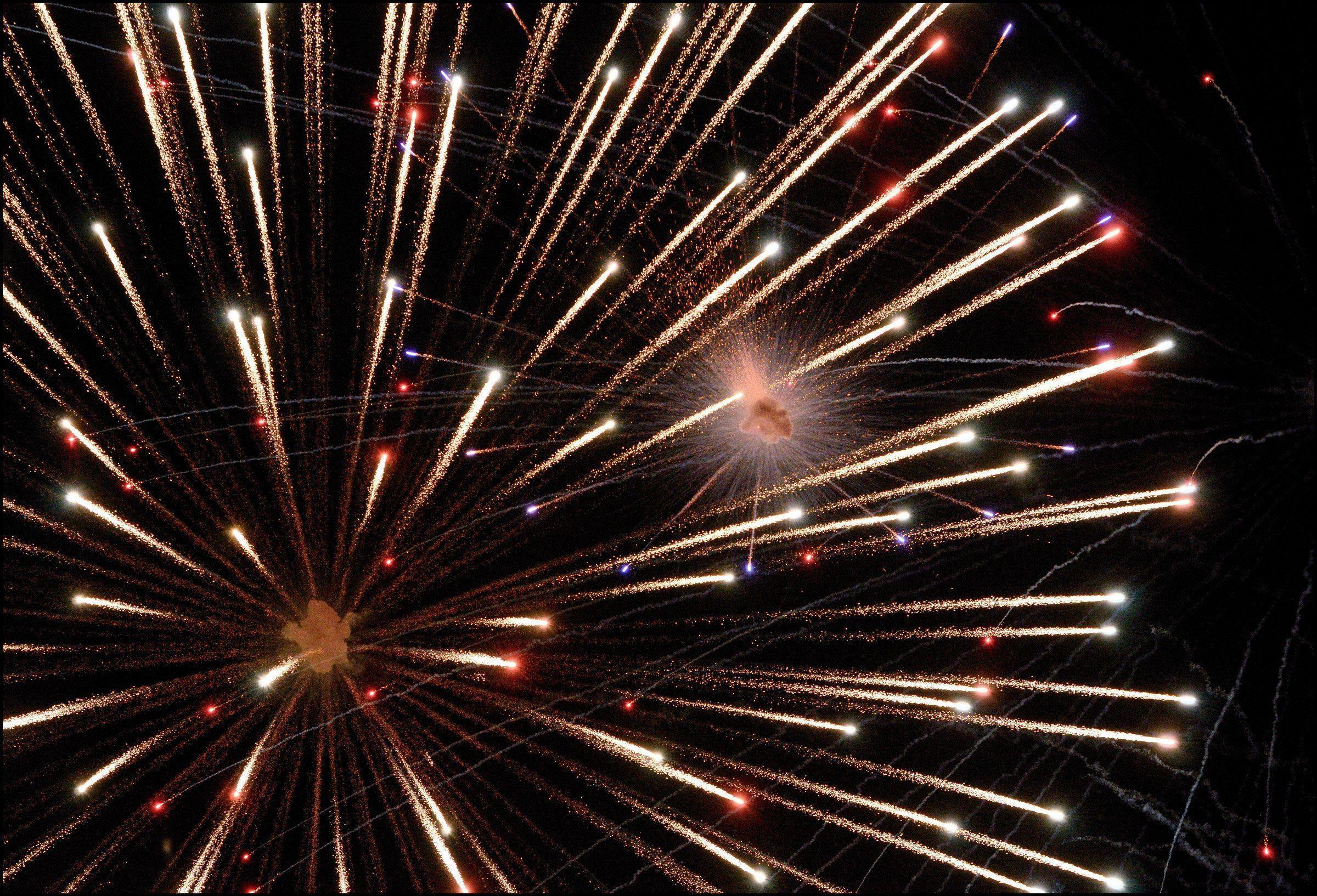 HD Wallpaper Fireworks