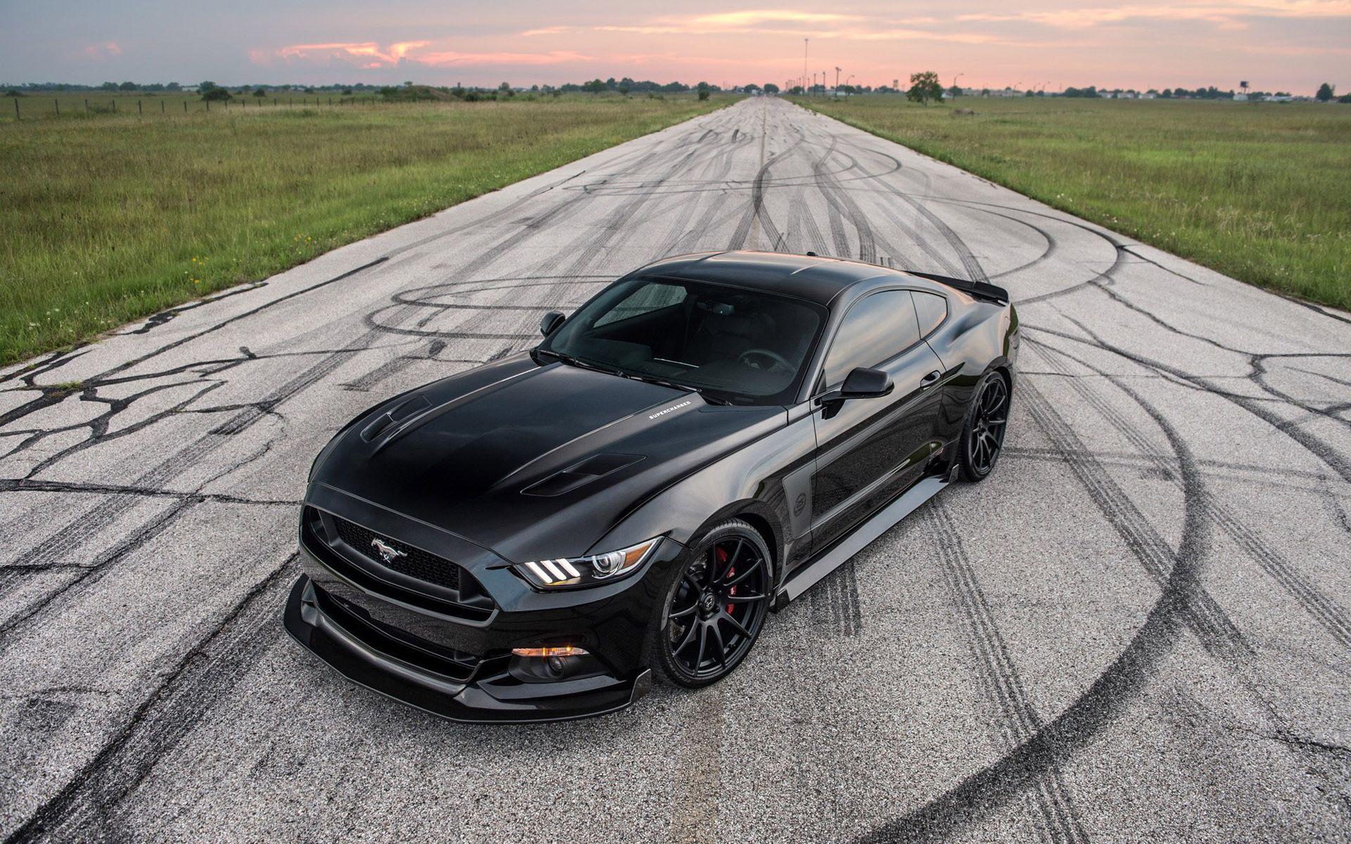 Hennessey Ford Mustang HPE800 25th Anniversary Edition 2
