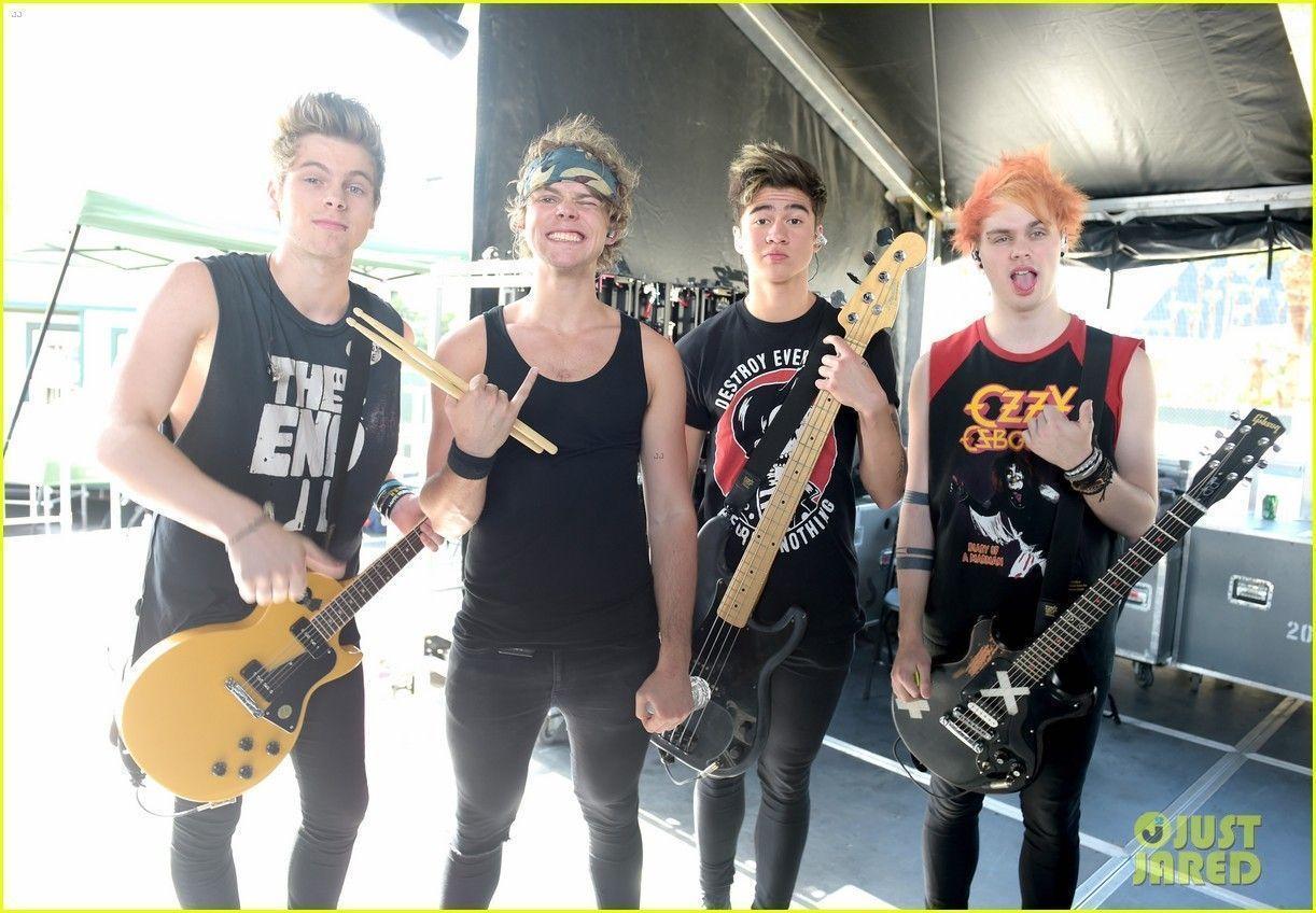 Seconds Of Summer, Micheal Clifford, Luke Hemmings, Callum Hood