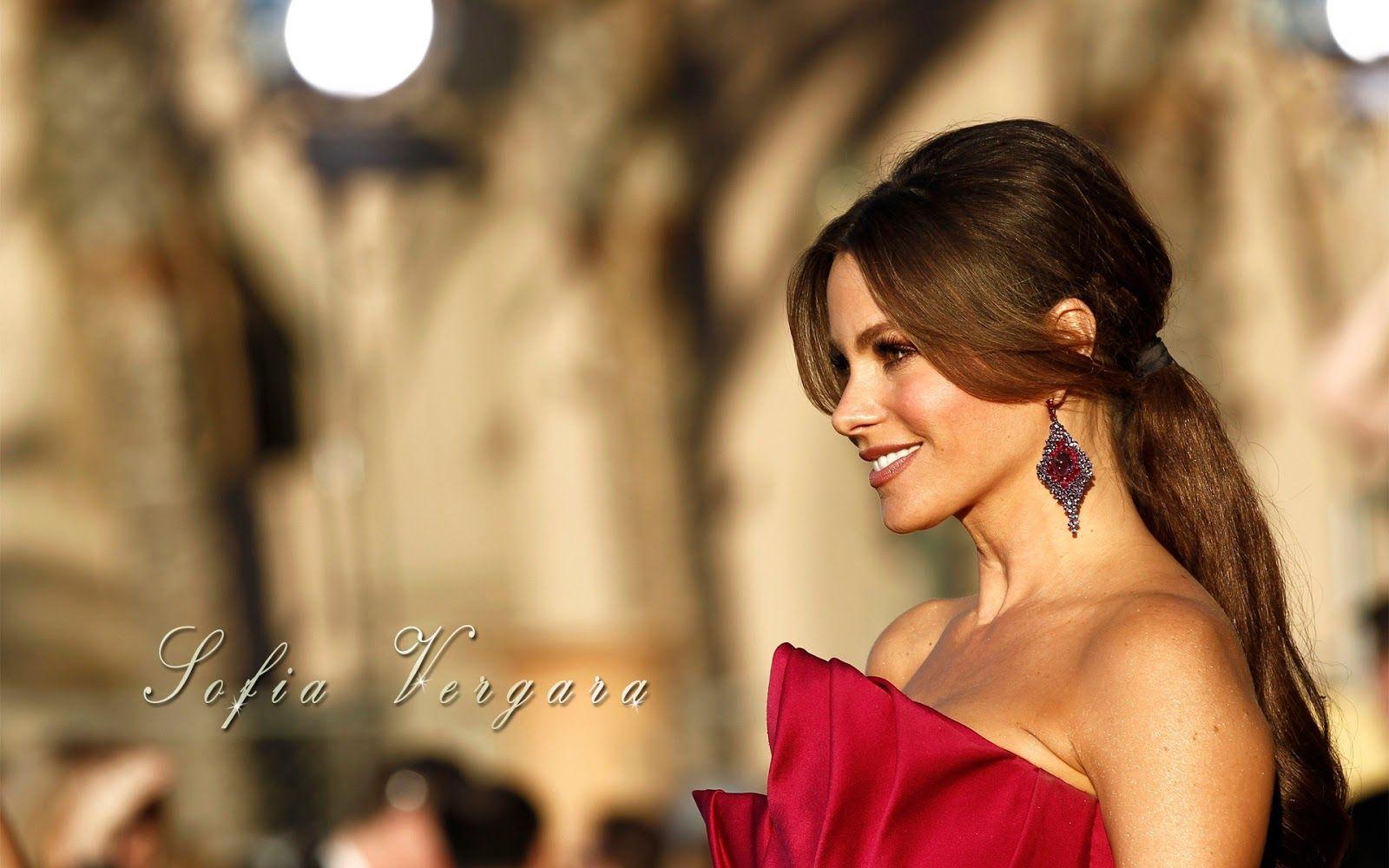 Latest Sofia Vergara HD Wallpaper 2017 New Style Android Image