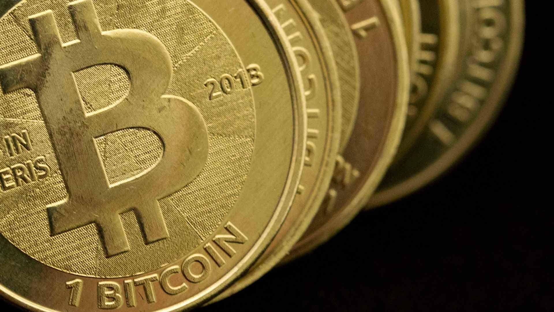 BITCOIN computer internet money coins wallpaperx1080