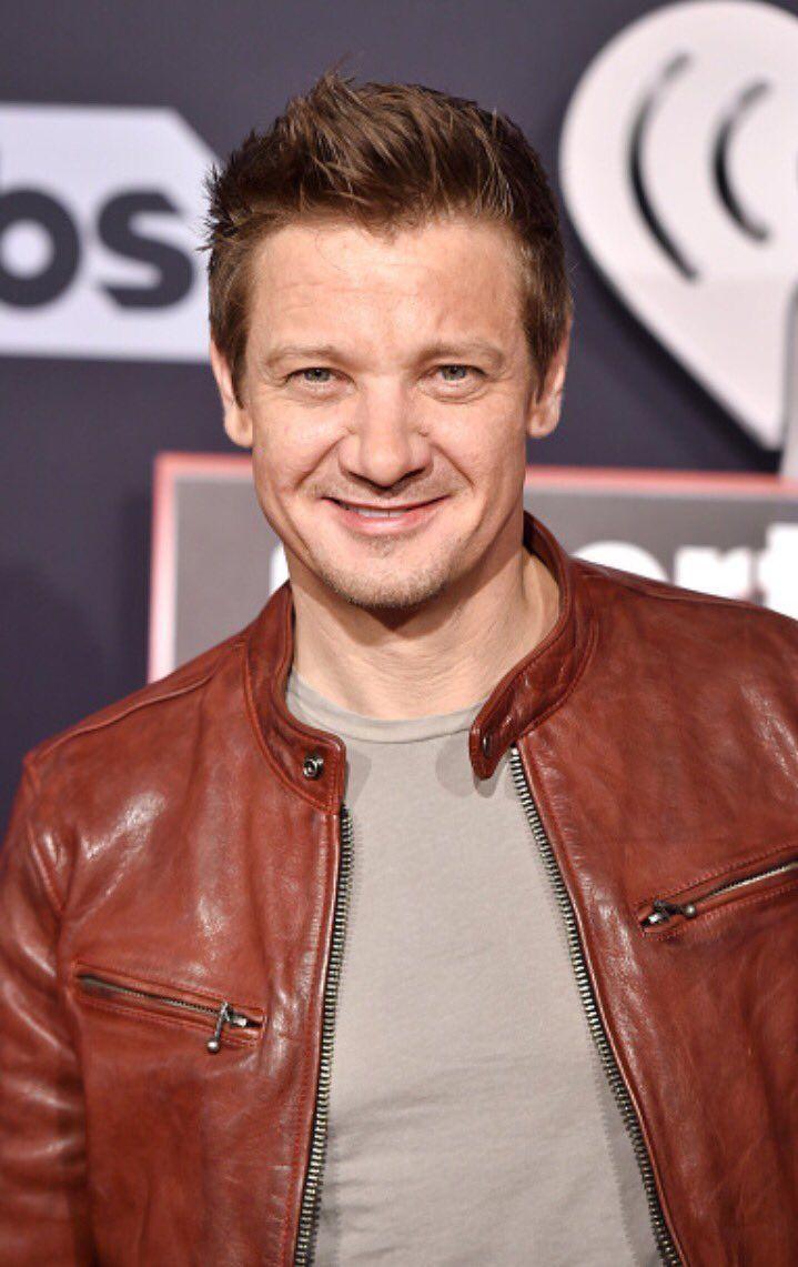 Grumpy Cat Jeremy Renner With Wallpaper Free