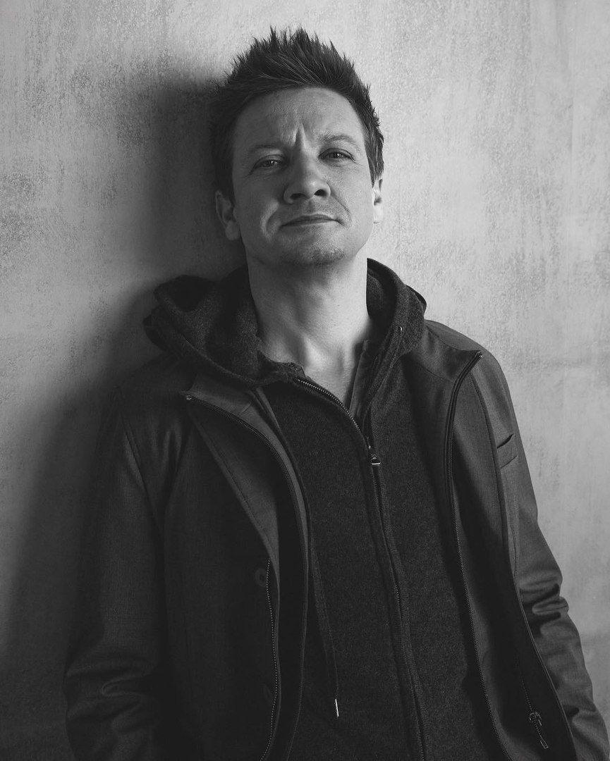 Jeremy Renner is seen at The Hollywood Reporter 2017 Sundance