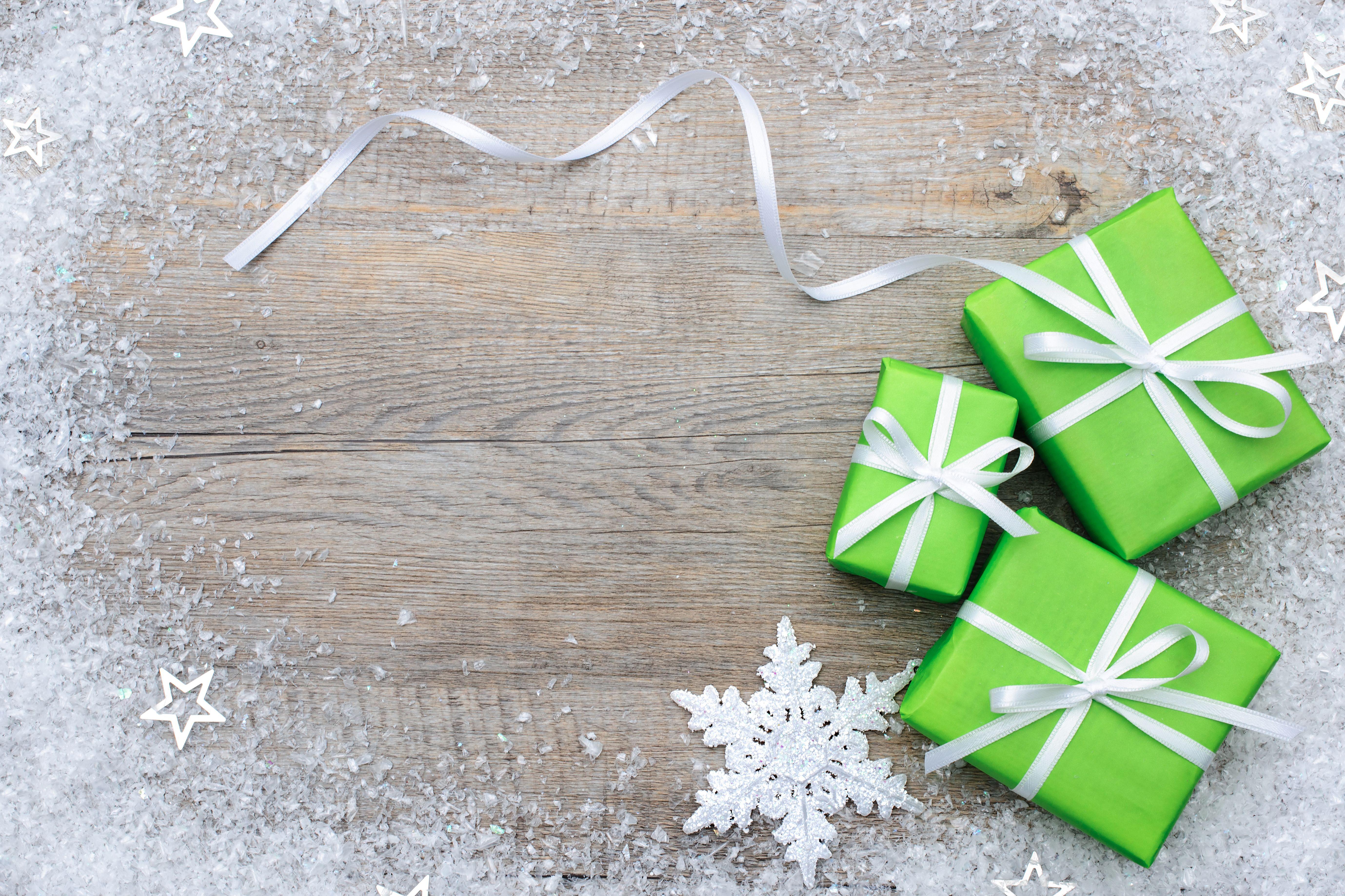 Holidays Christmas ( New year ) Gifts Snowflakes Ribbon Bowknot