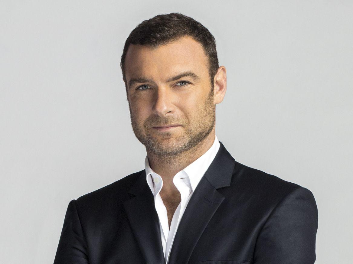 Liev Schreiber HD Desktop Wallpaper