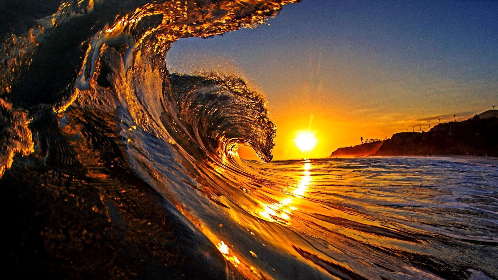 Ocean Waves Wallpaper HD