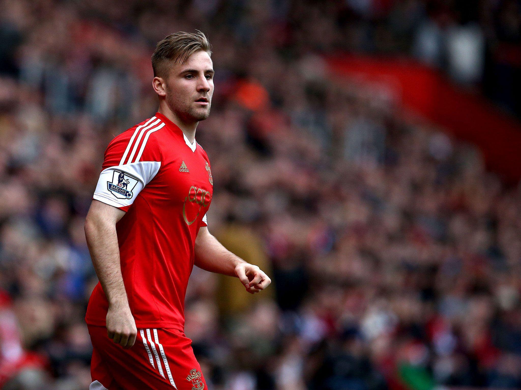 Luke Shaw: Manchester United face race against time to win duel as