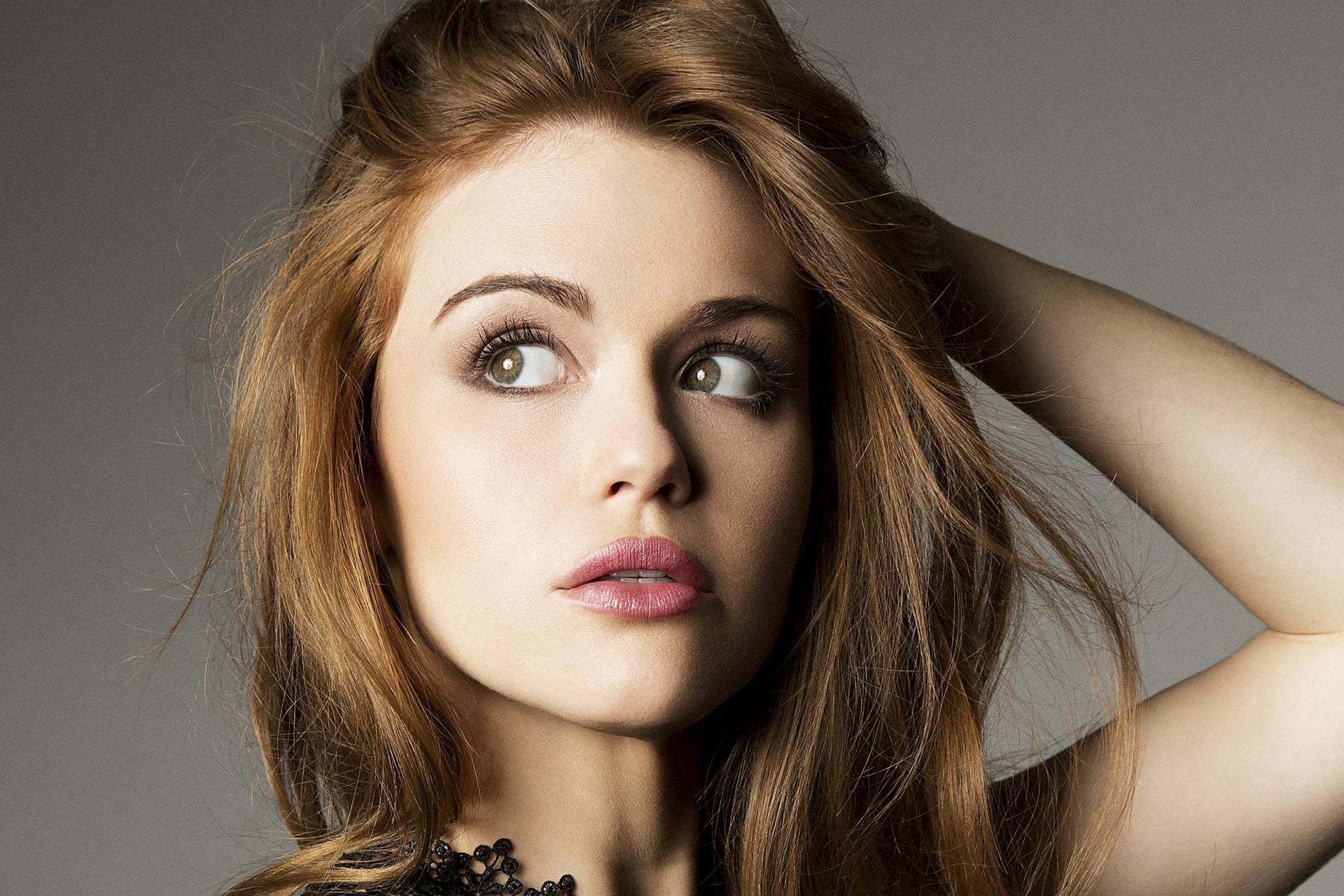 Holland Roden Wallpapers Image Photos Pictures Backgrounds.