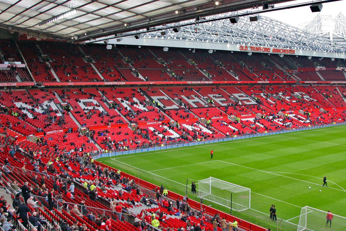 Football Wallpaper 2014: Old Trafford Stadium