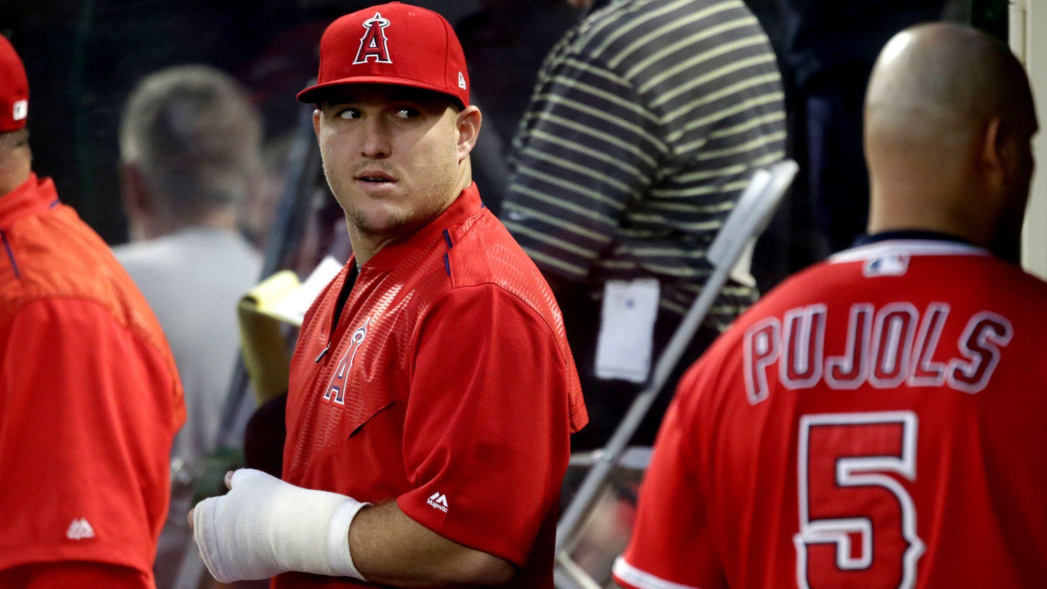 Mike Trout gets ready for rest and rehabilitation after surgery