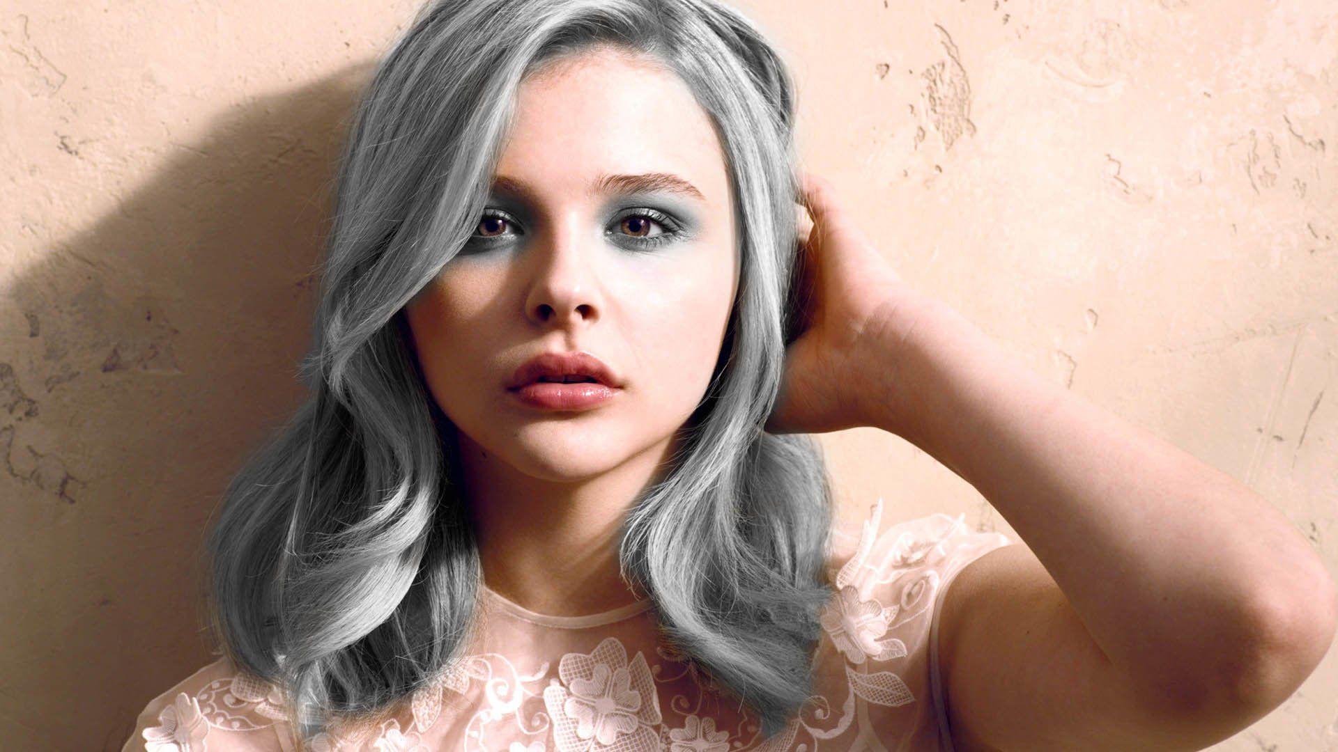 Chloë Grace Moretz HD Wallpaper