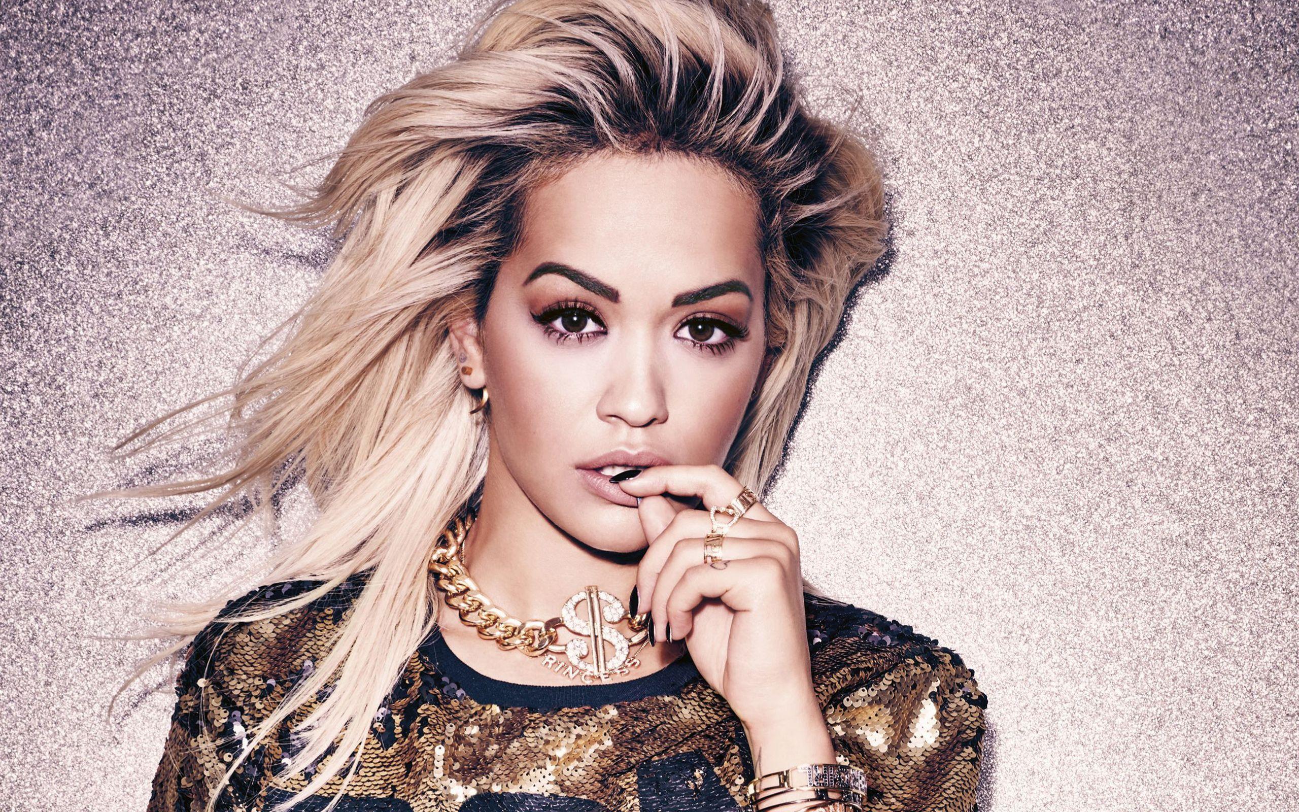 Ora. Певица Rita ora.