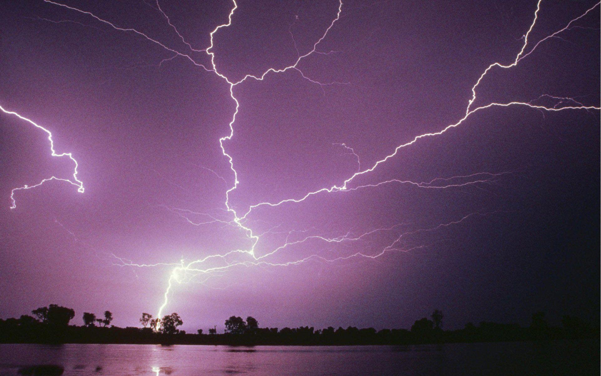 Electrical Storm Wallpaper 197182