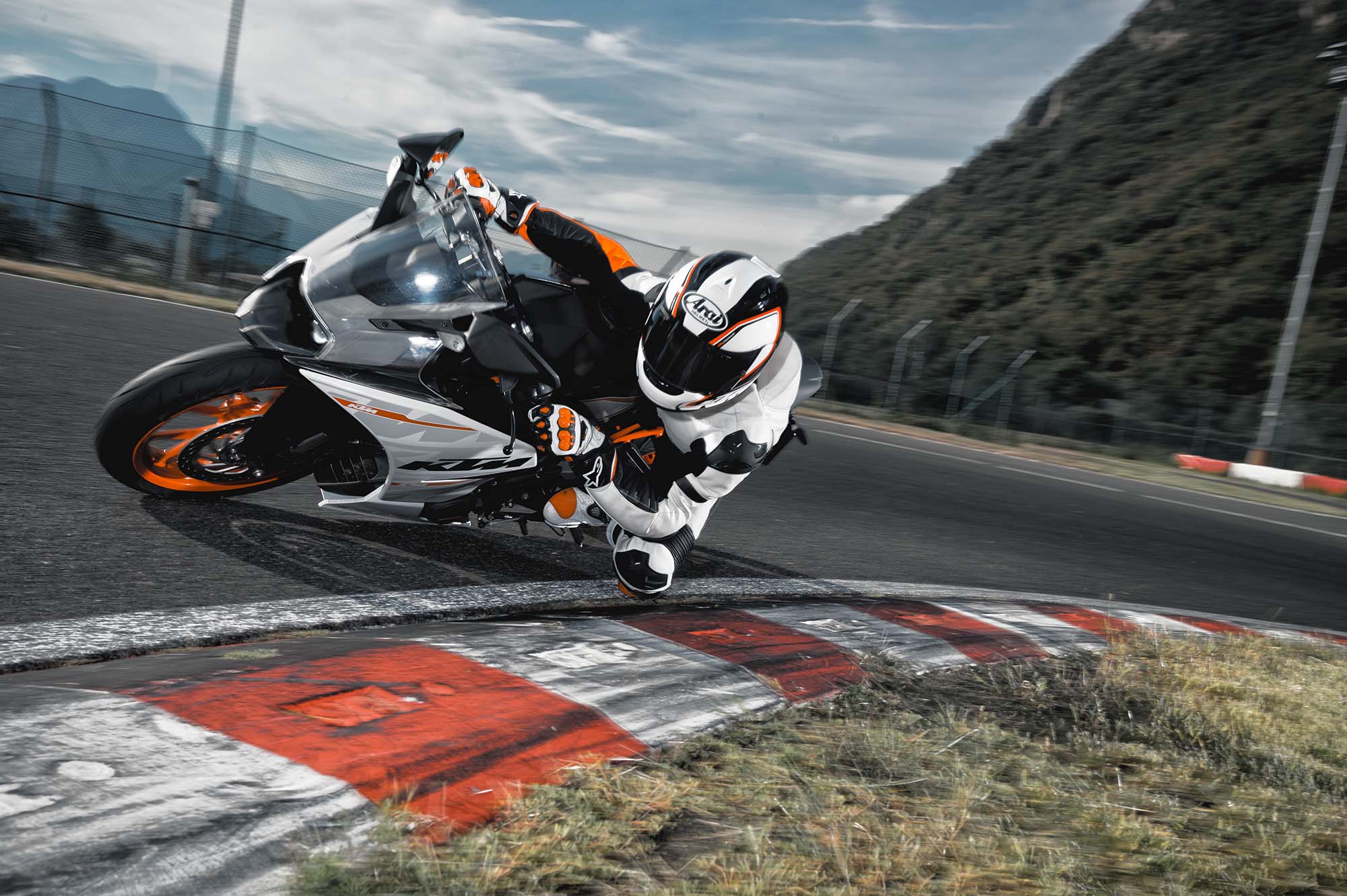 KTM RC390 High Resolution image / wallpaper (Widescreen). Nex