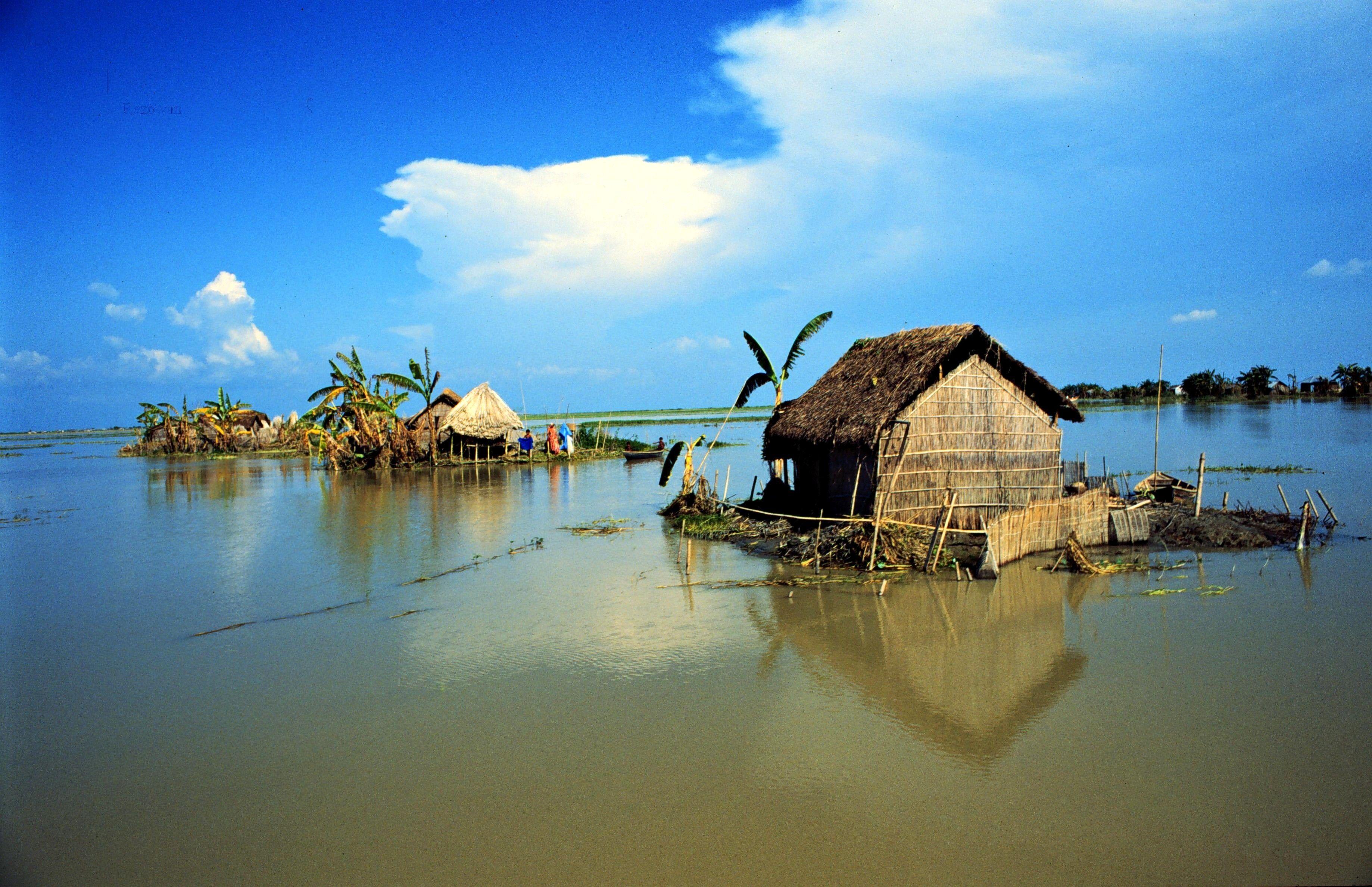 House Flood Blue Water Sky Mountain Lake Live Wallpaper Lake HD