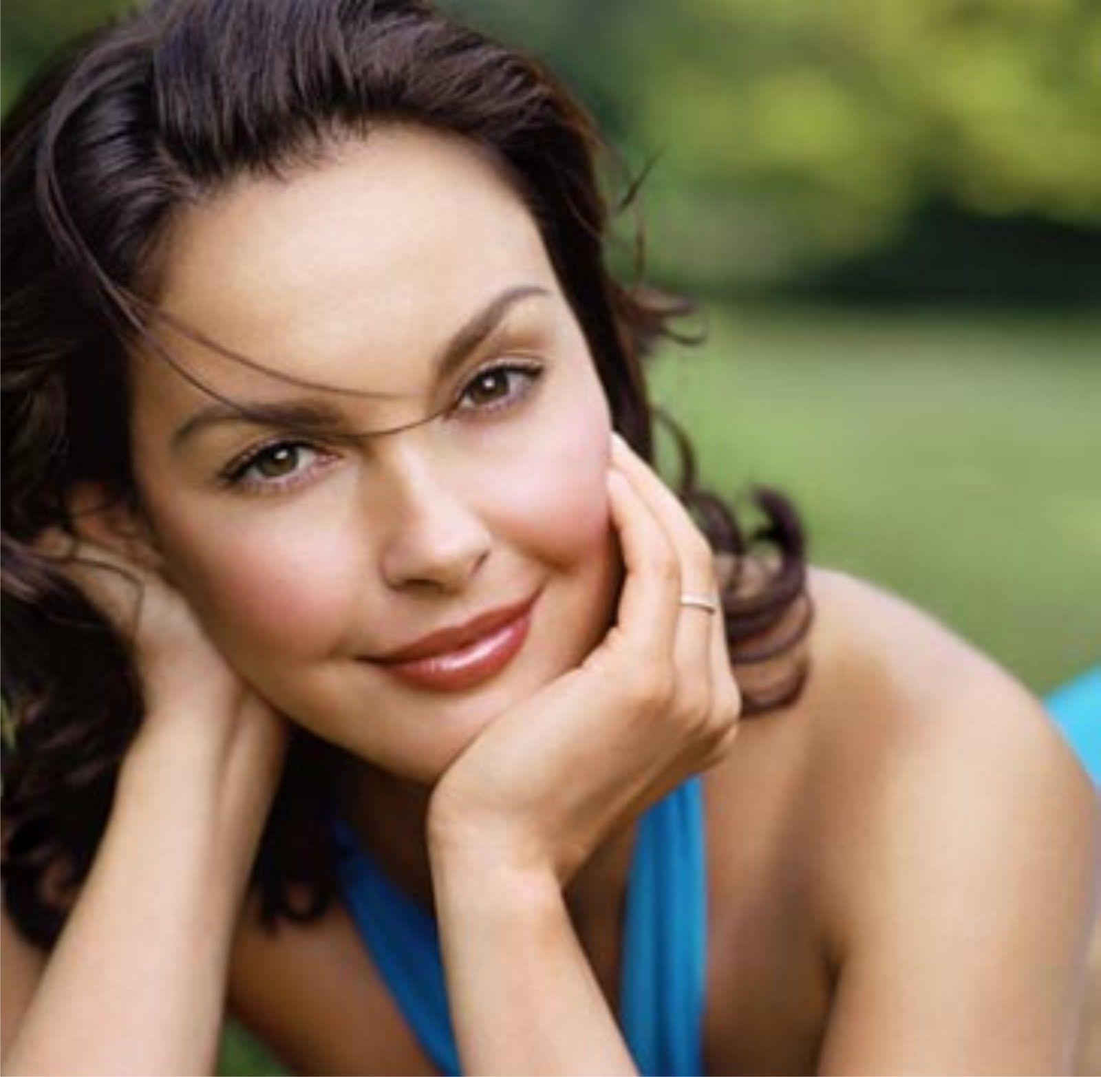 Deashley Judd Actress Photos