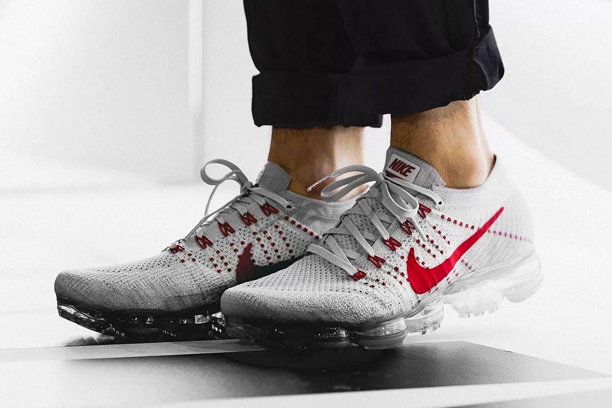 Nike Air VaporMax: Detailed Image of the 'Pure Platinum