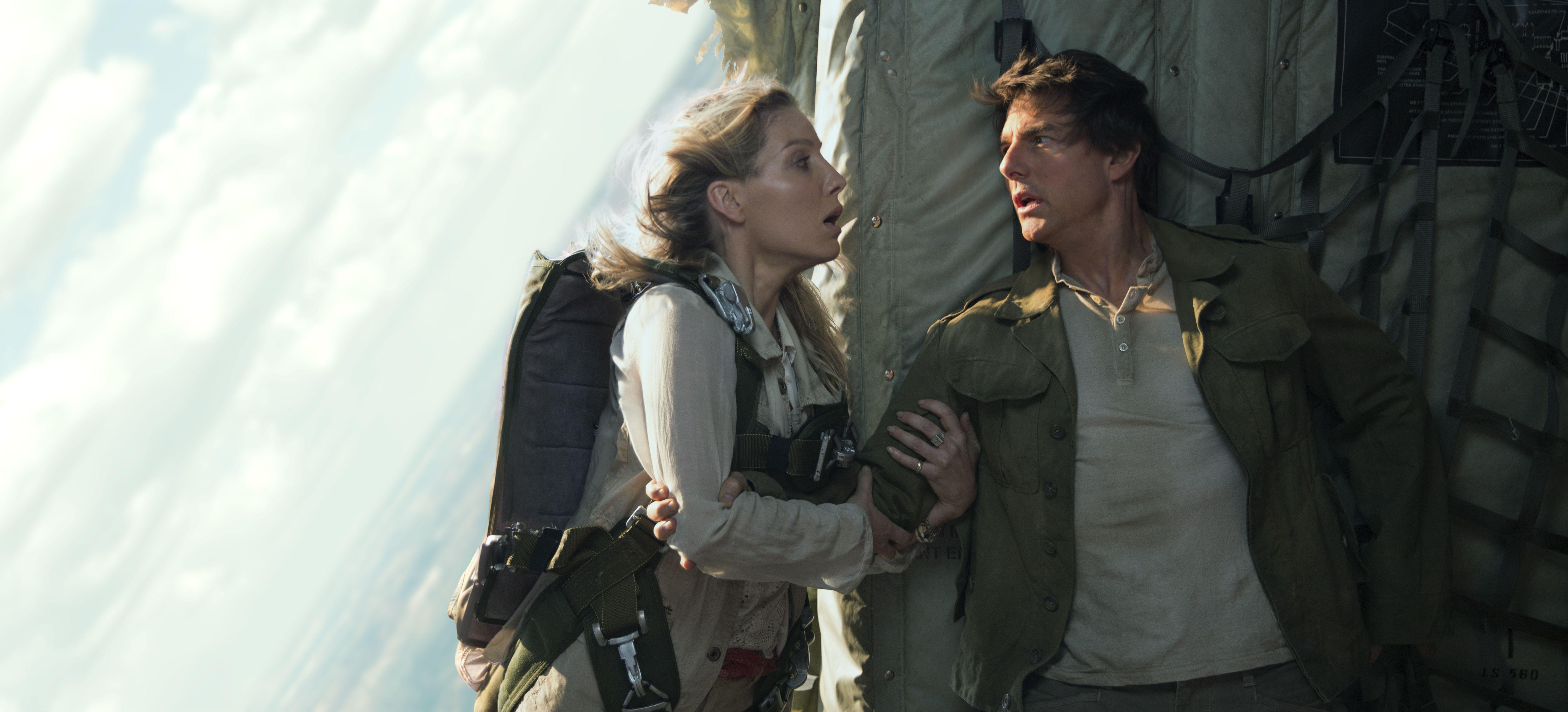 Tom Cruise HD Wallpaper