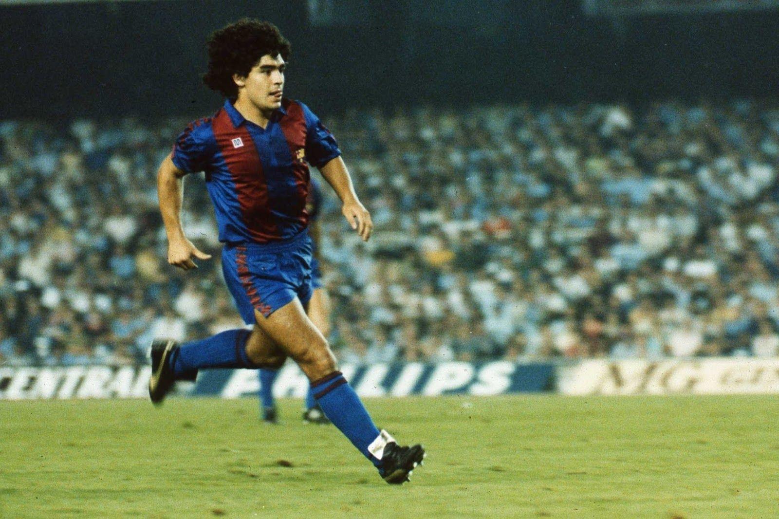 Diego Maradona HD Wallpaper