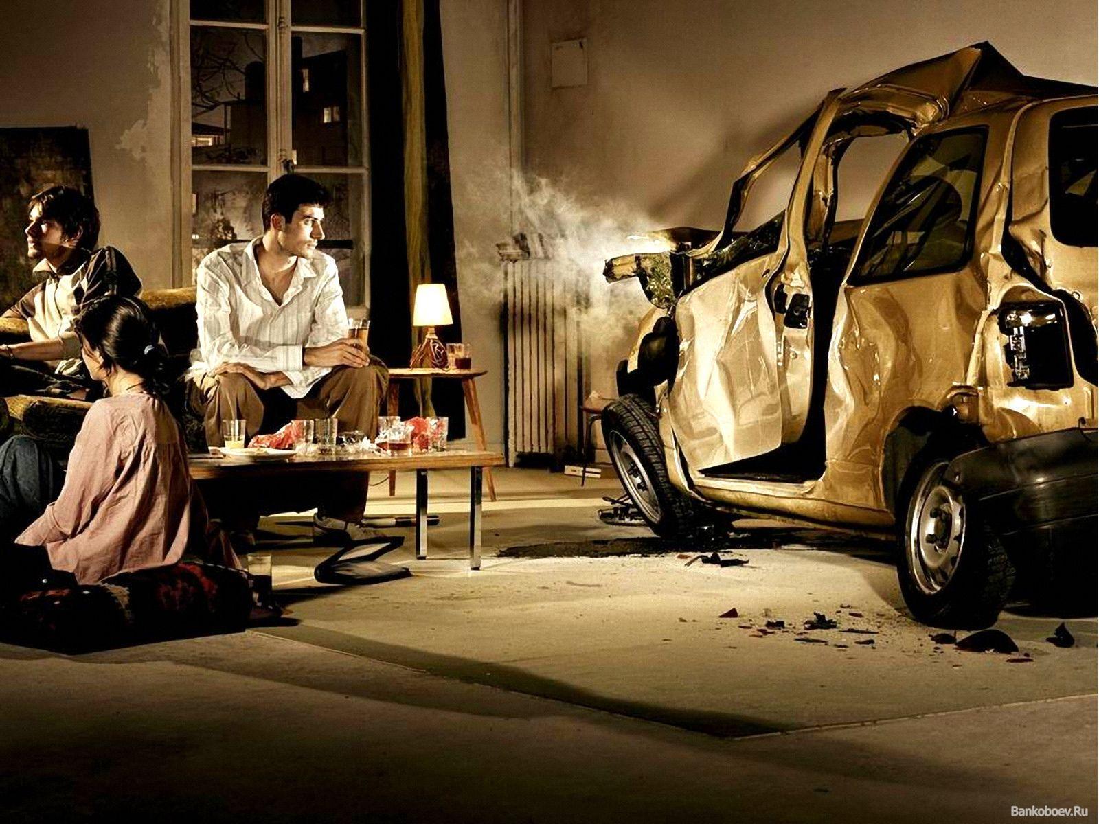 Funny Accident HD Photo In House