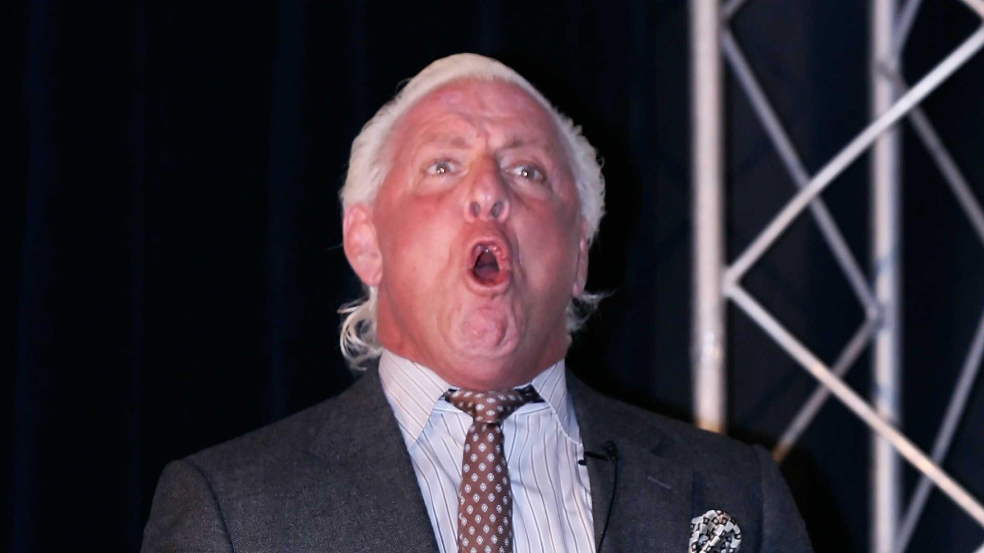 Woo! Watch Ric Flair, deadlift 400 pounds. Other Sports