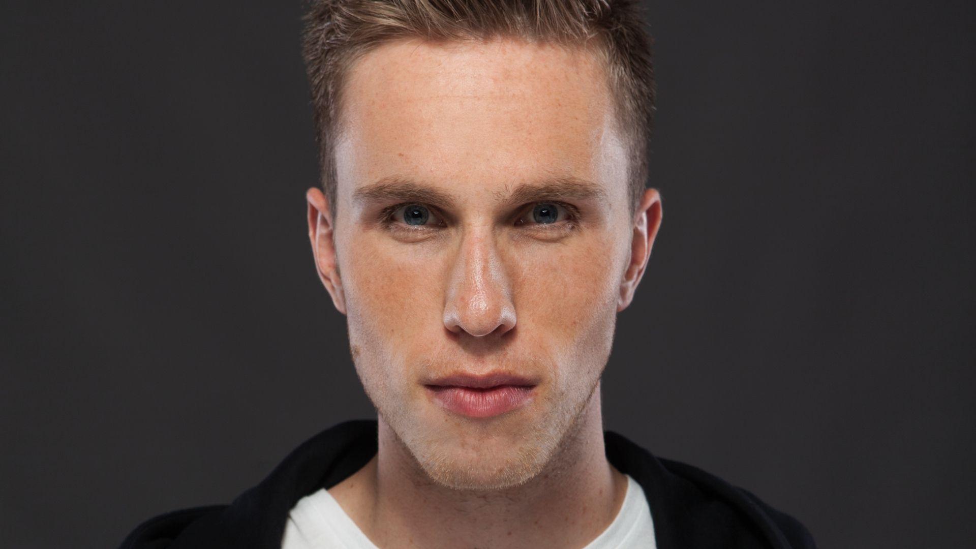 Nicky Romero Wallpapers Image Photos Pictures Backgrounds.