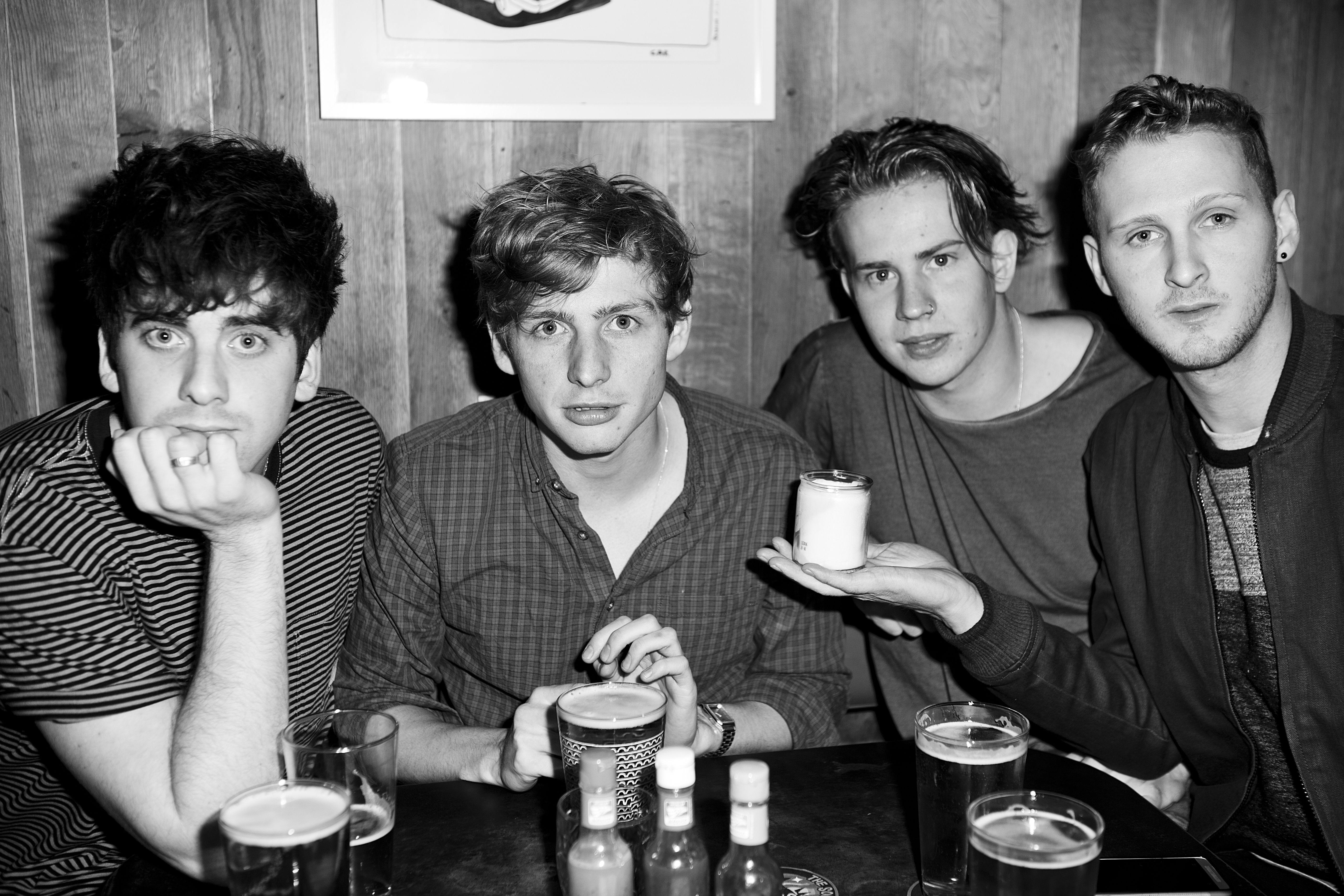 Circa Waves Wallpaper