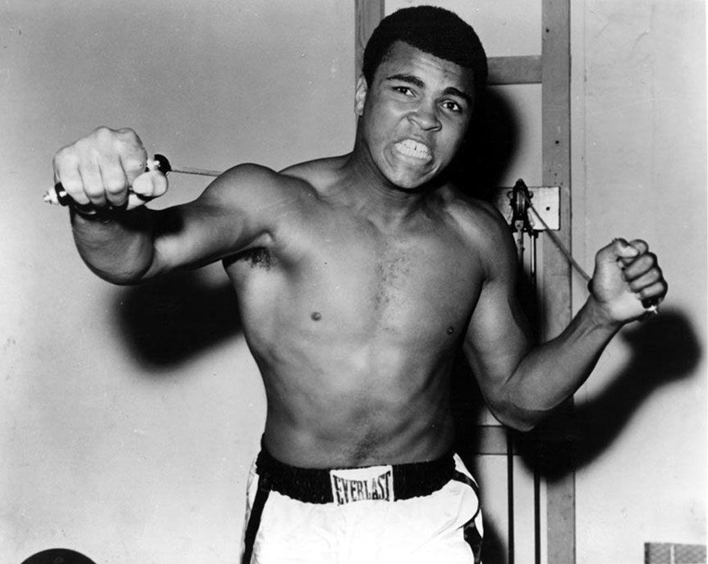 Historical Wallpaper: Muhammad Ali (1942-)