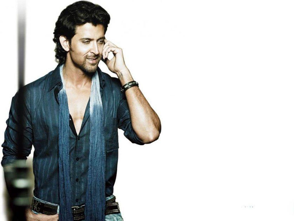 Hrithik Roshan Latest HD Wallpaper 2016