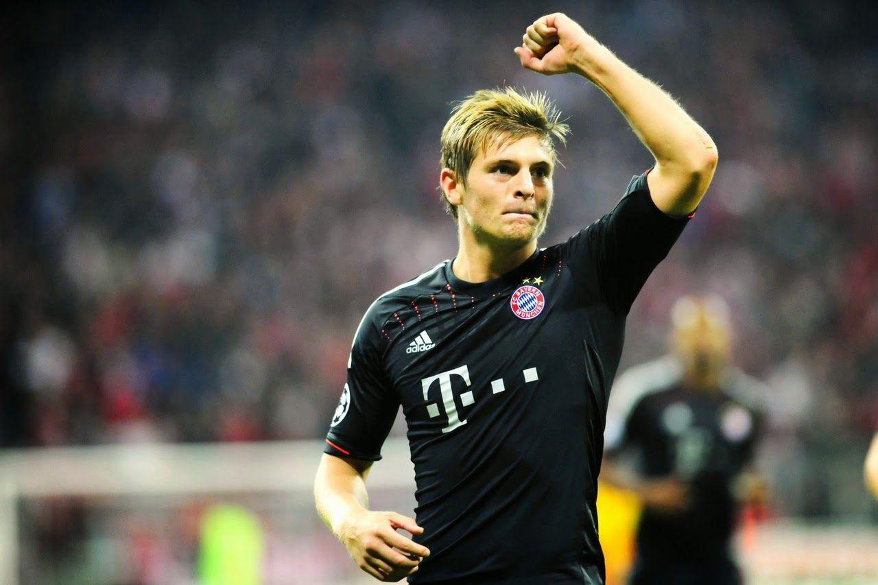 Download Toni Kroos Wallpaper HD Wallpaper