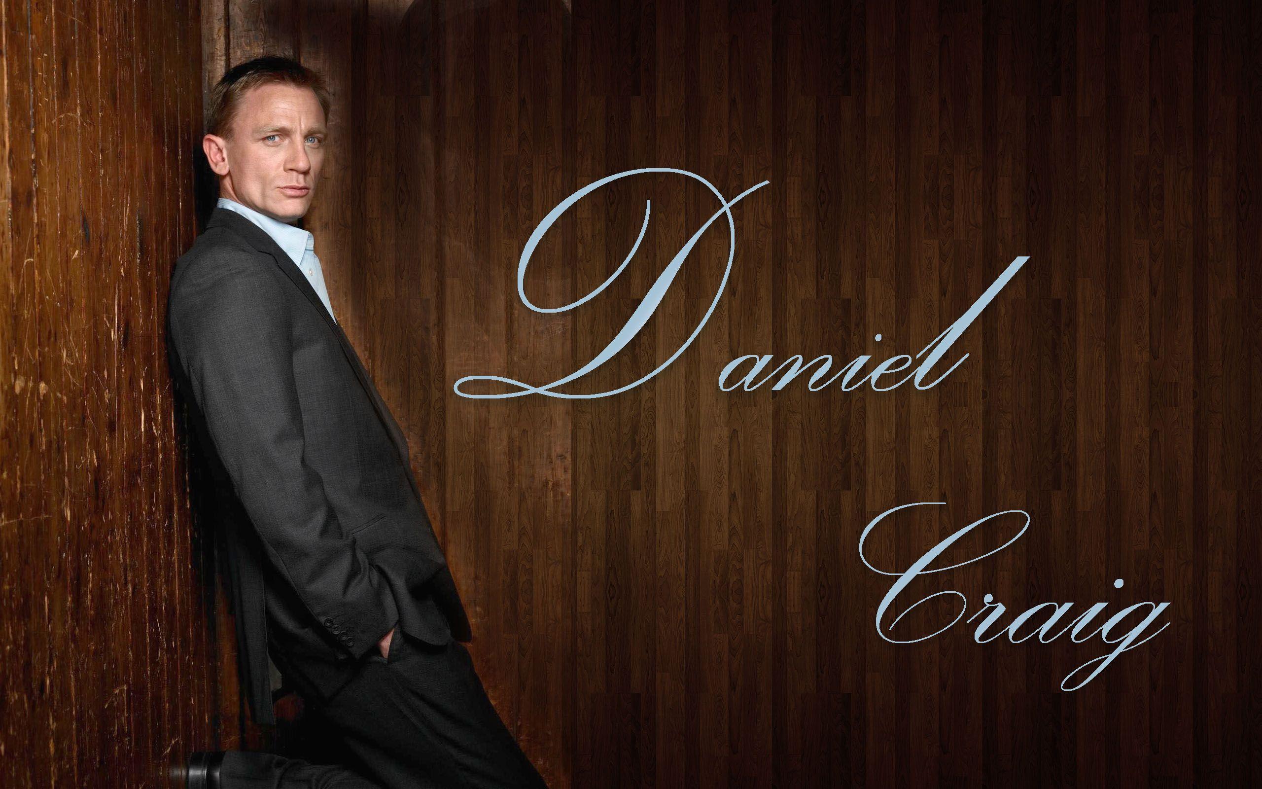 Daniel Craig Wallpaper