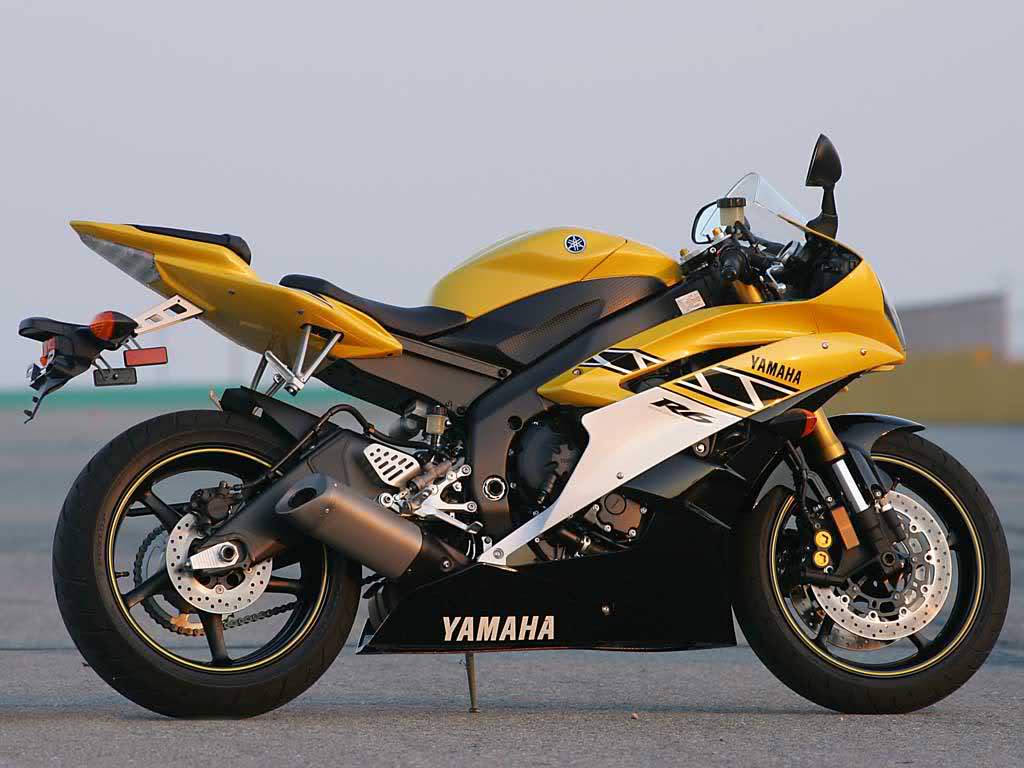 Latest Honda Suzuki Yamaha and Kawasaki Heavy Bikes HD Wallpaper