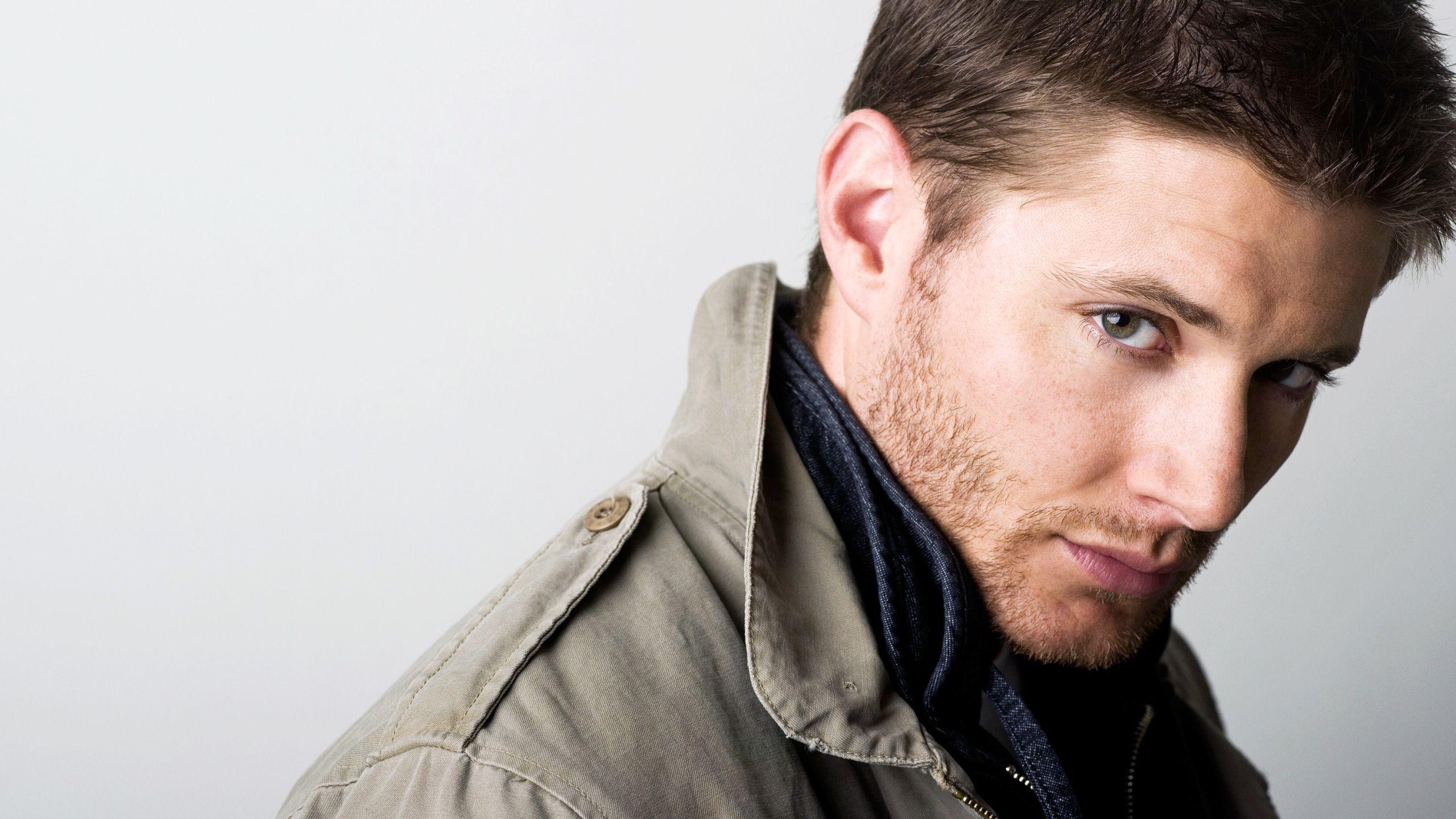 Download Free Dean Winchester Wallpaper