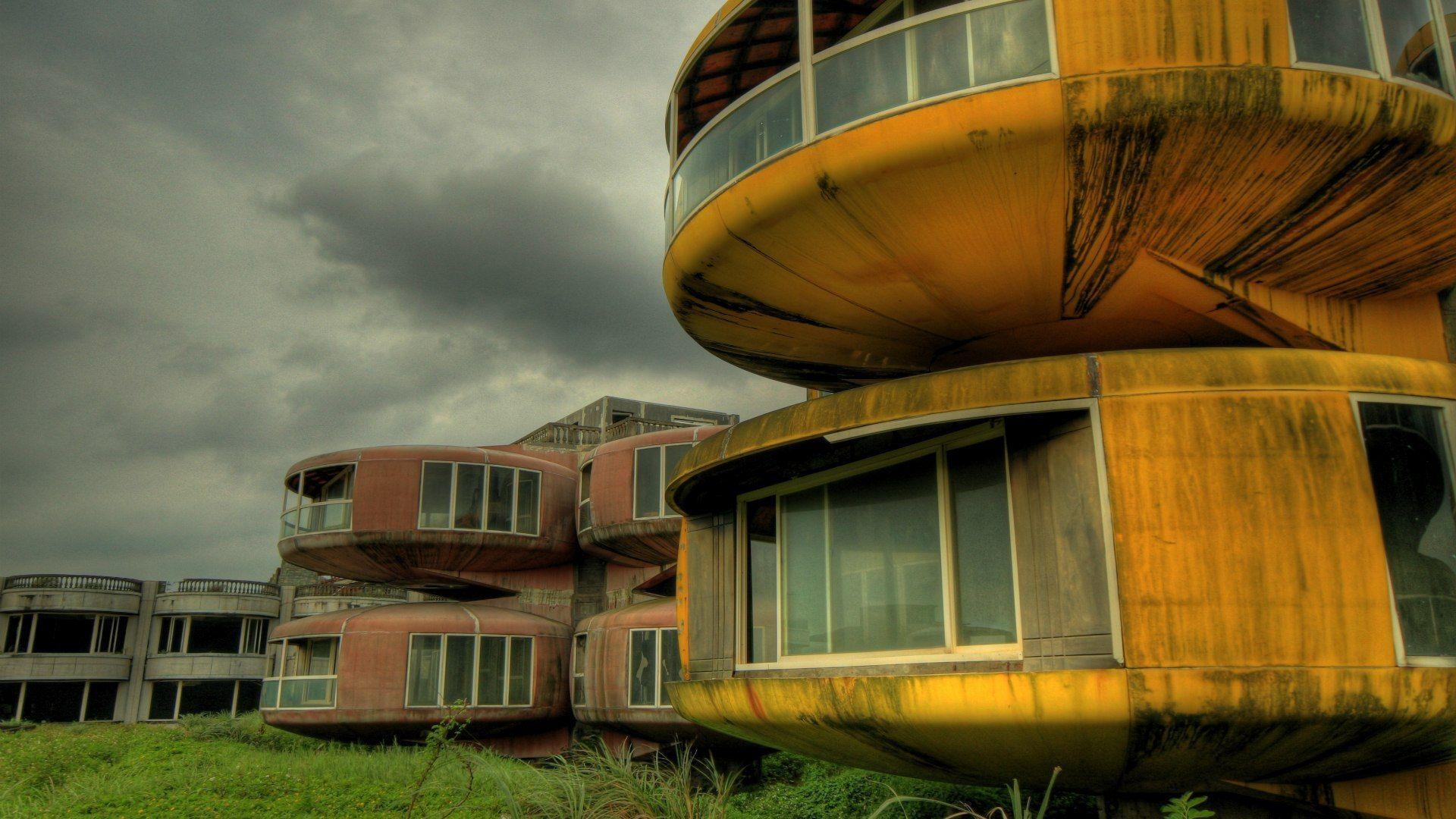 Ghost town of San Zhi wallpaper and image, picture