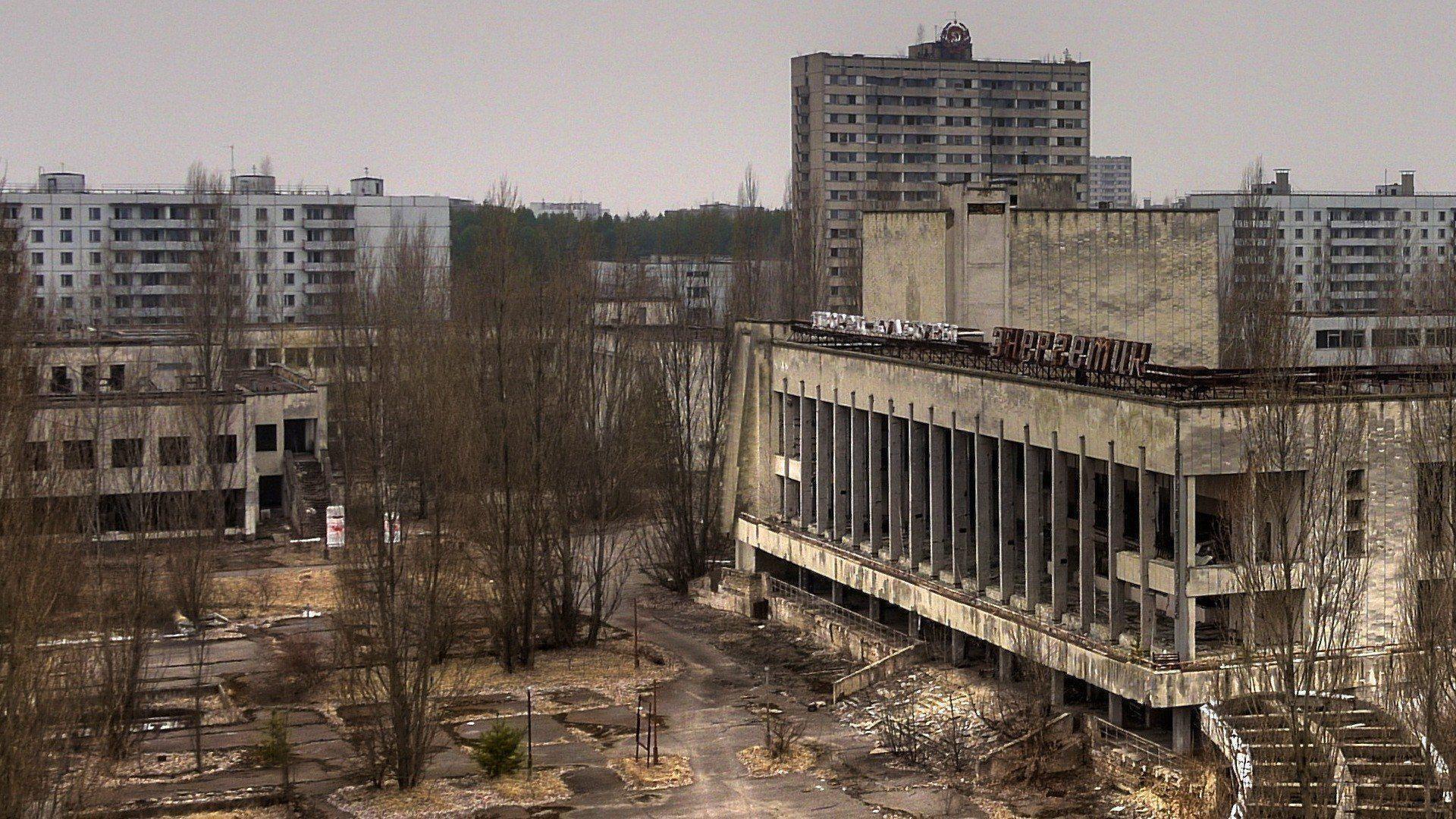 Pripyat the Ghost town Ukraine Chernobyl wallpaperx1080