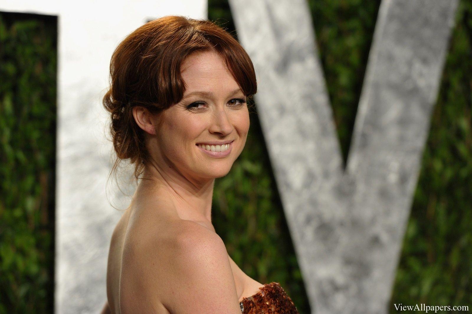 Ellie Kemper Wallpapers - Wallpaper Cave