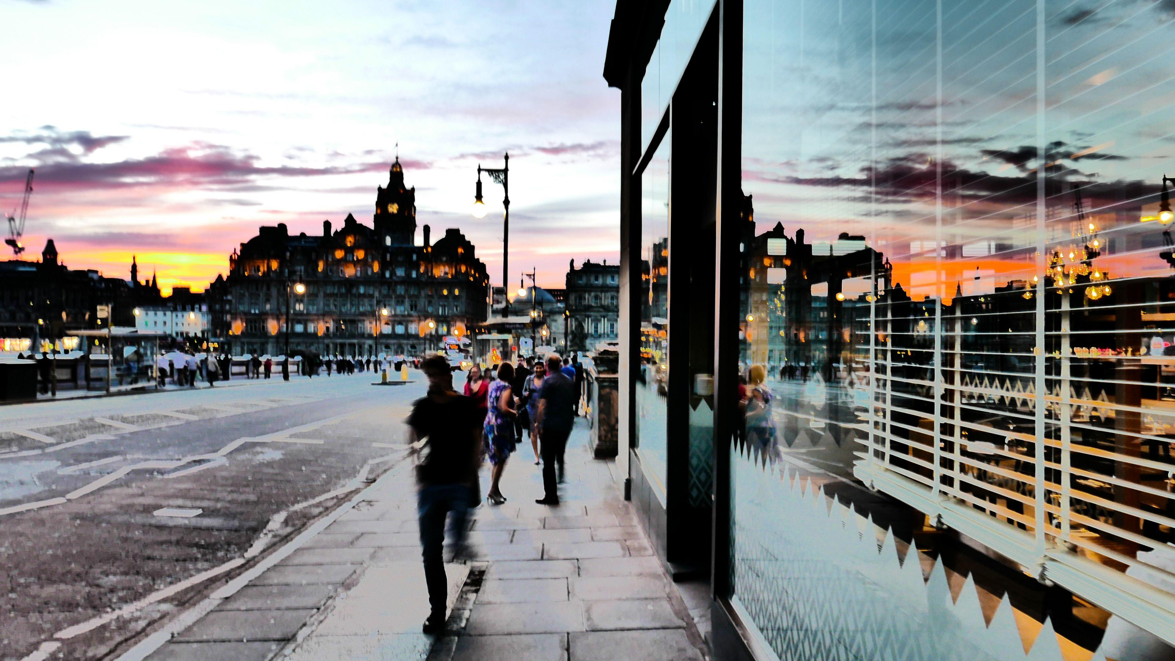 City Walk, Edinburgh, Scotland widescreen wallpaper. Wide