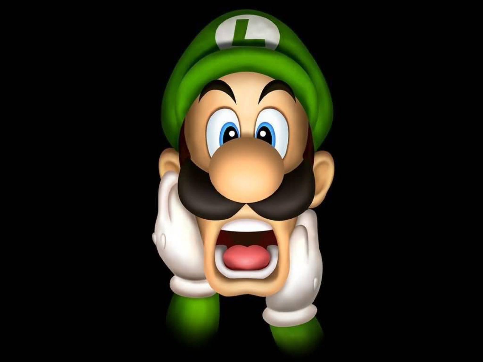 Luigi scared Wallpaper