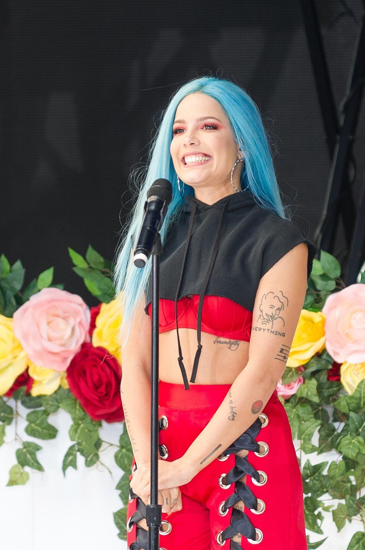 Halsey At The 2017 IHeartRadio Music Awards In Inglewood 3 5 2017